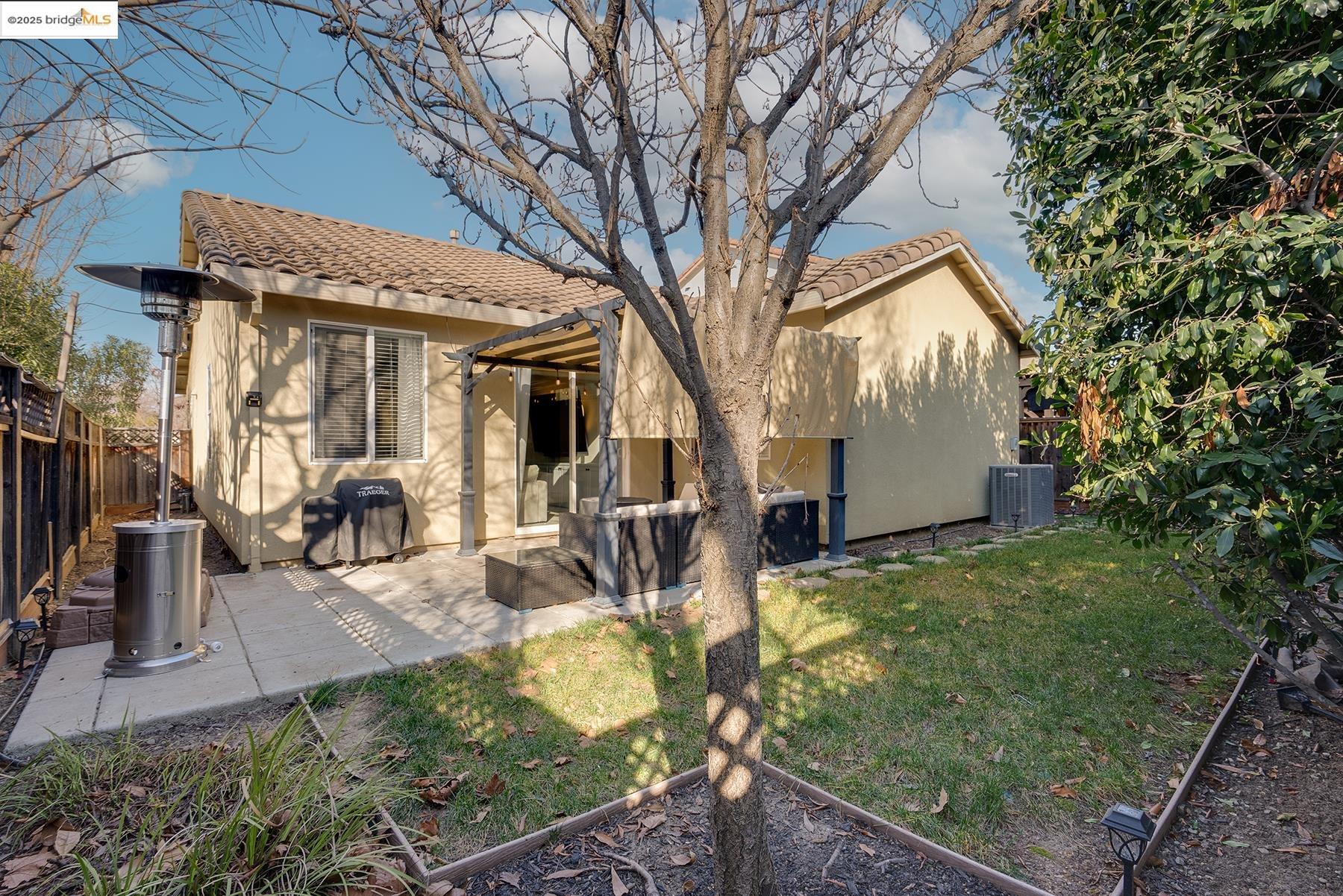 3013 Stonecrop Dr