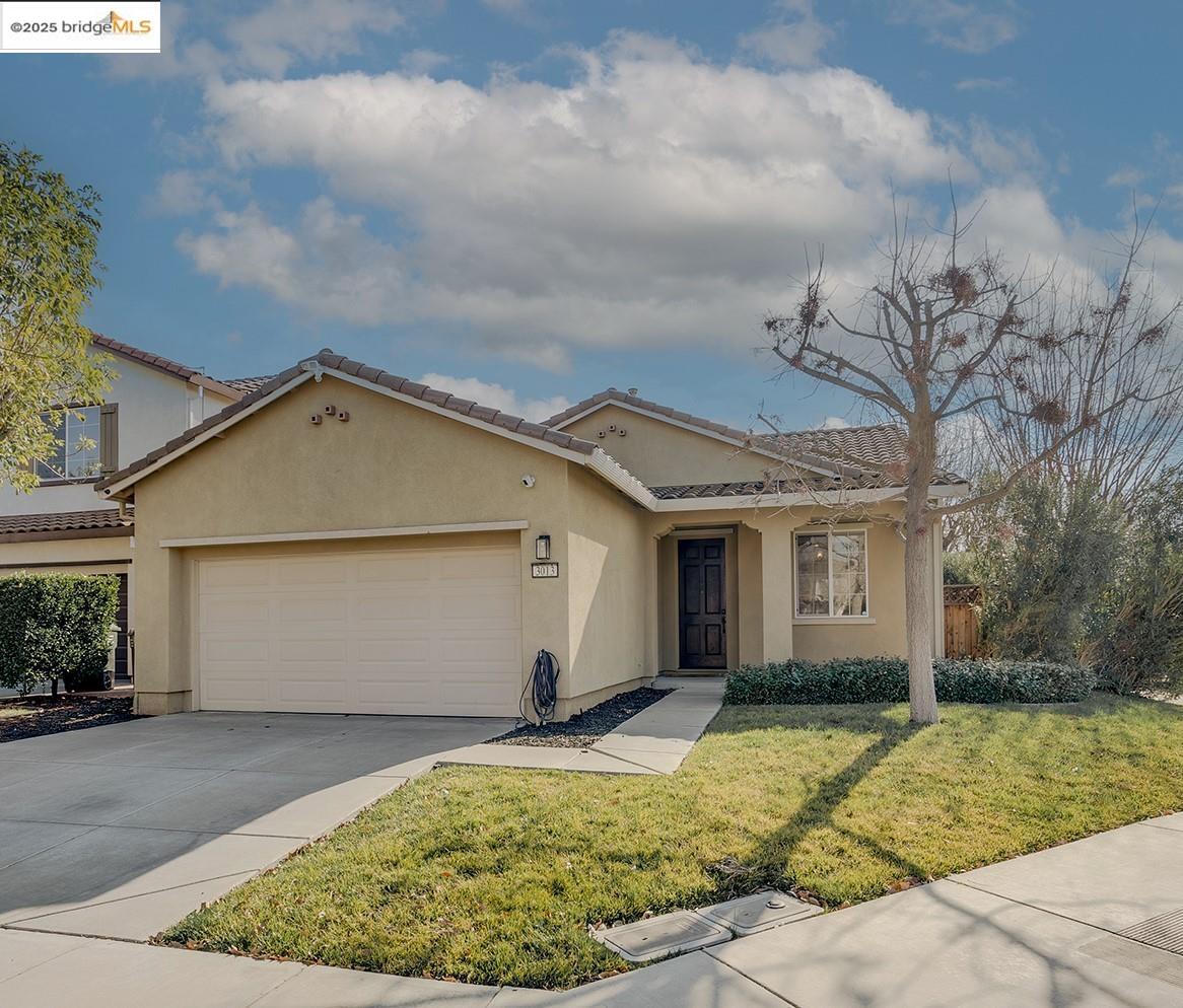 3013 Stonecrop Dr