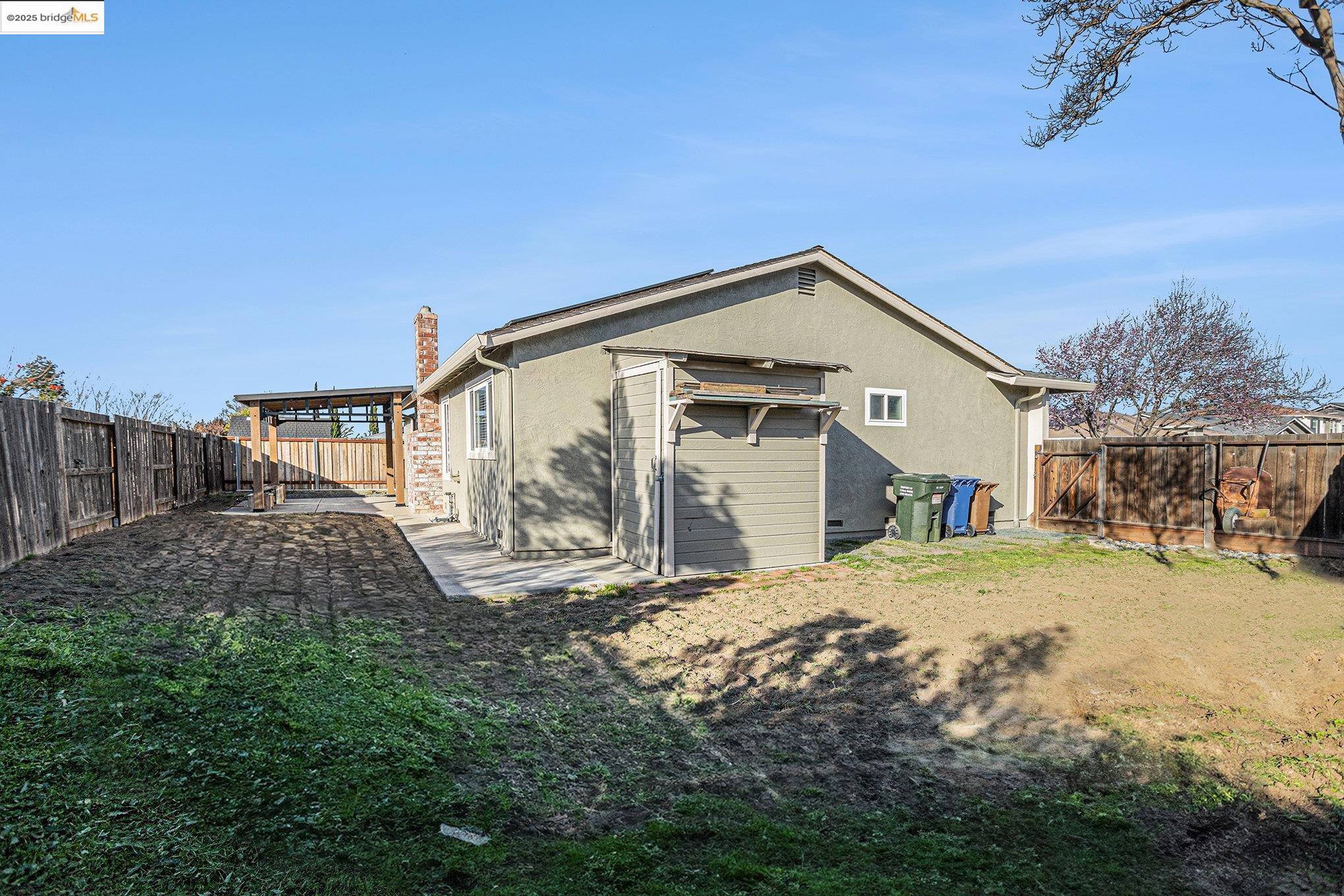 4831 Fuschia Way