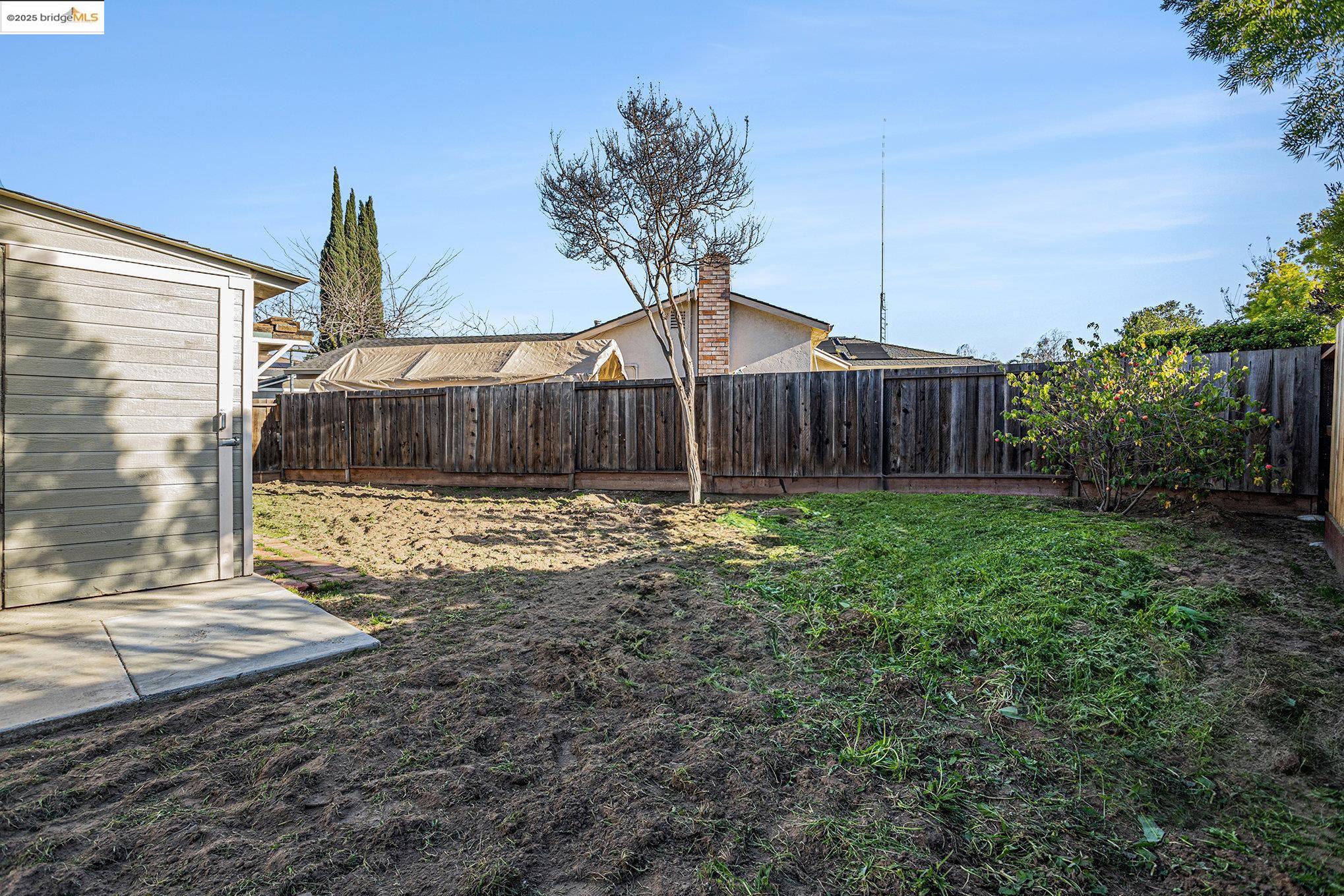 4831 Fuschia Way