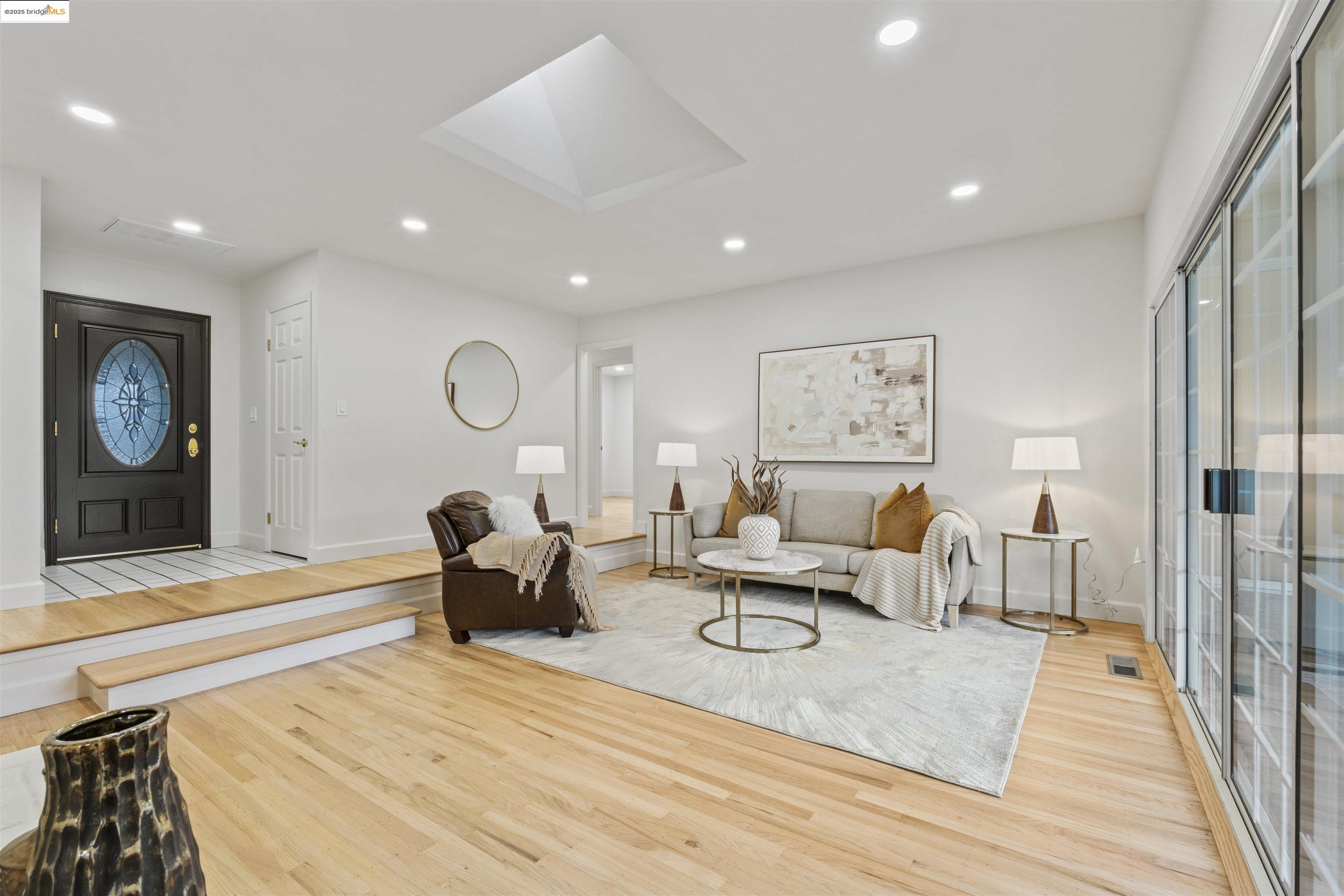 225 Gregg Dr
