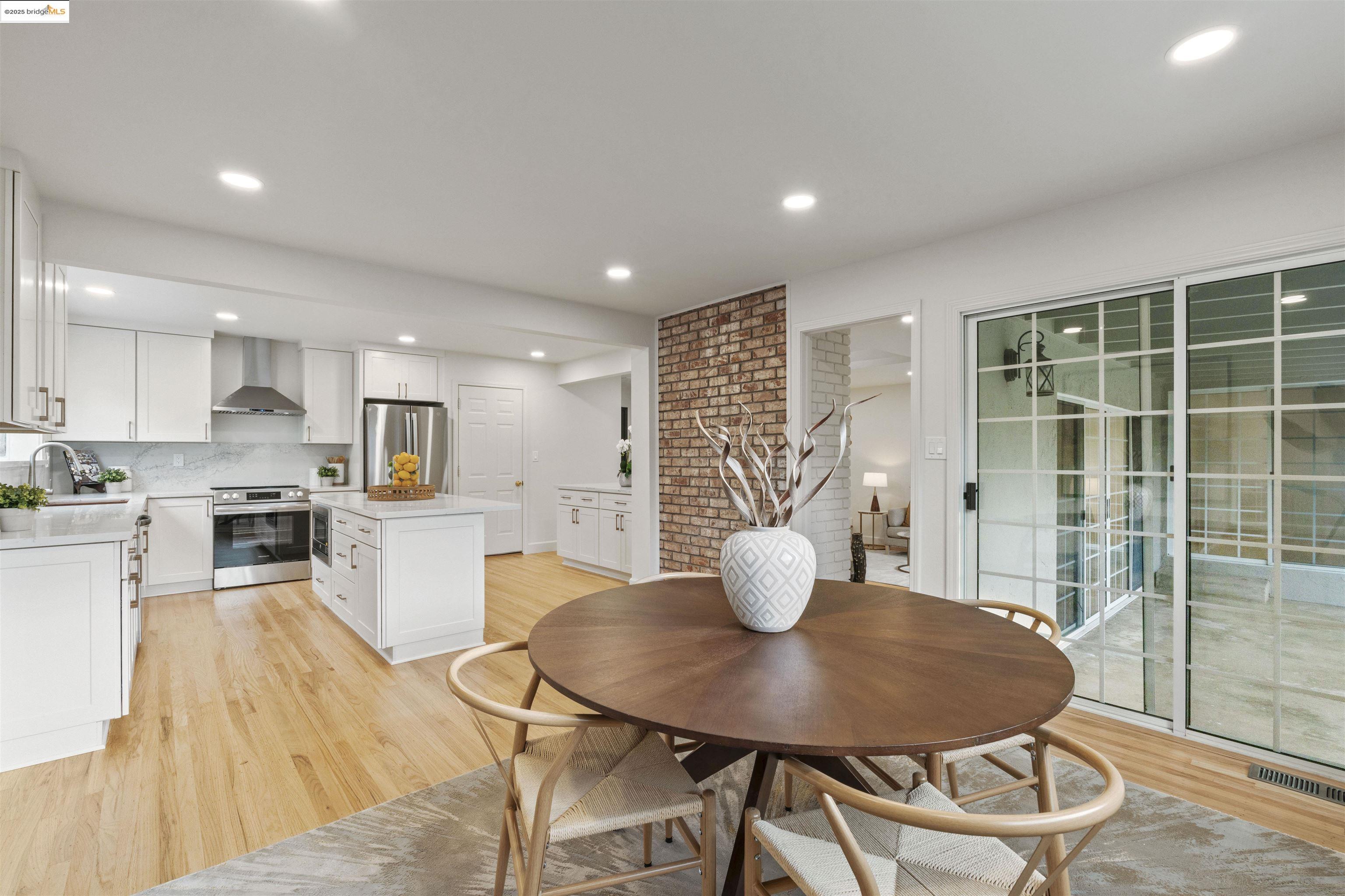225 Gregg Dr