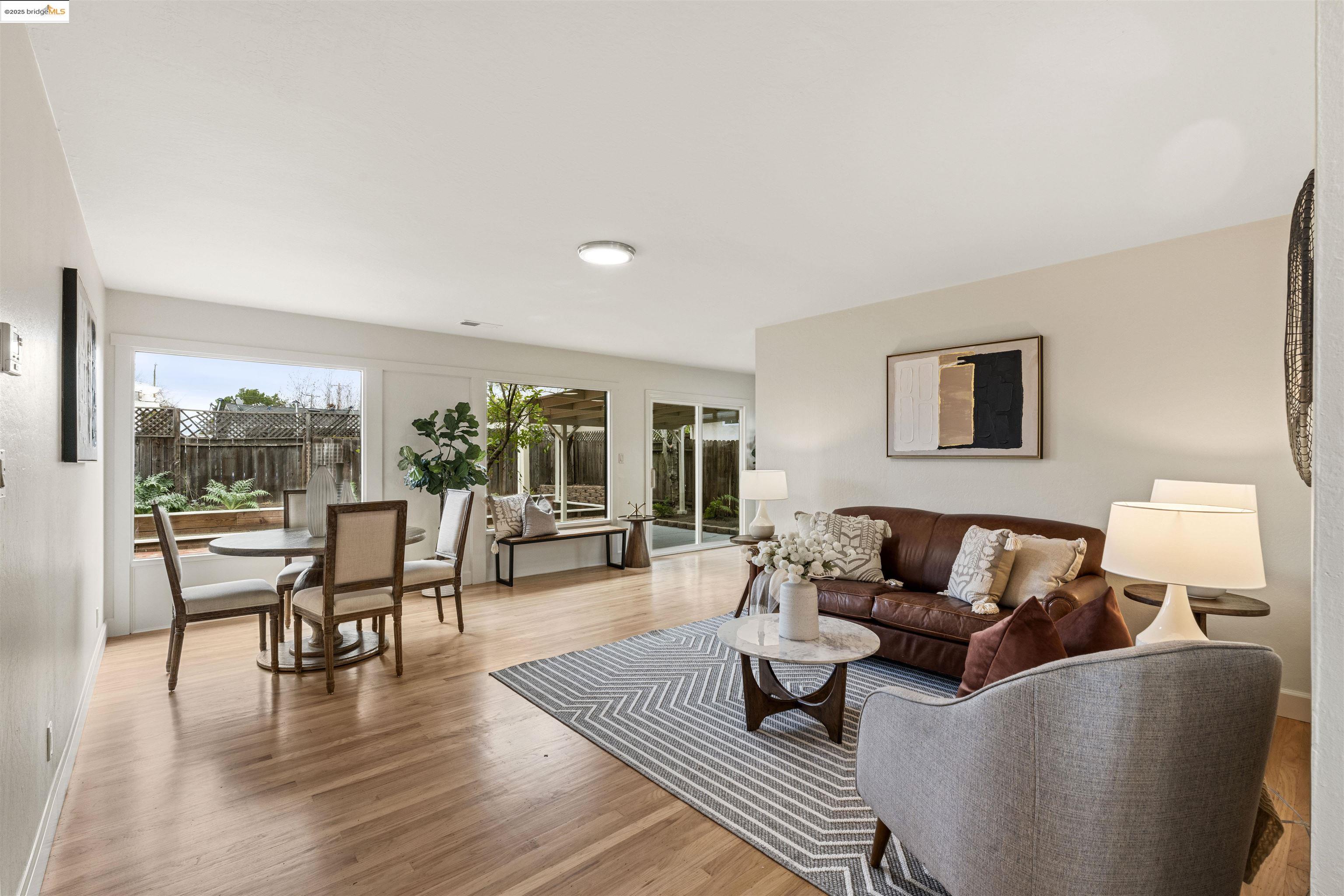 3878 Arbuckle Dr
