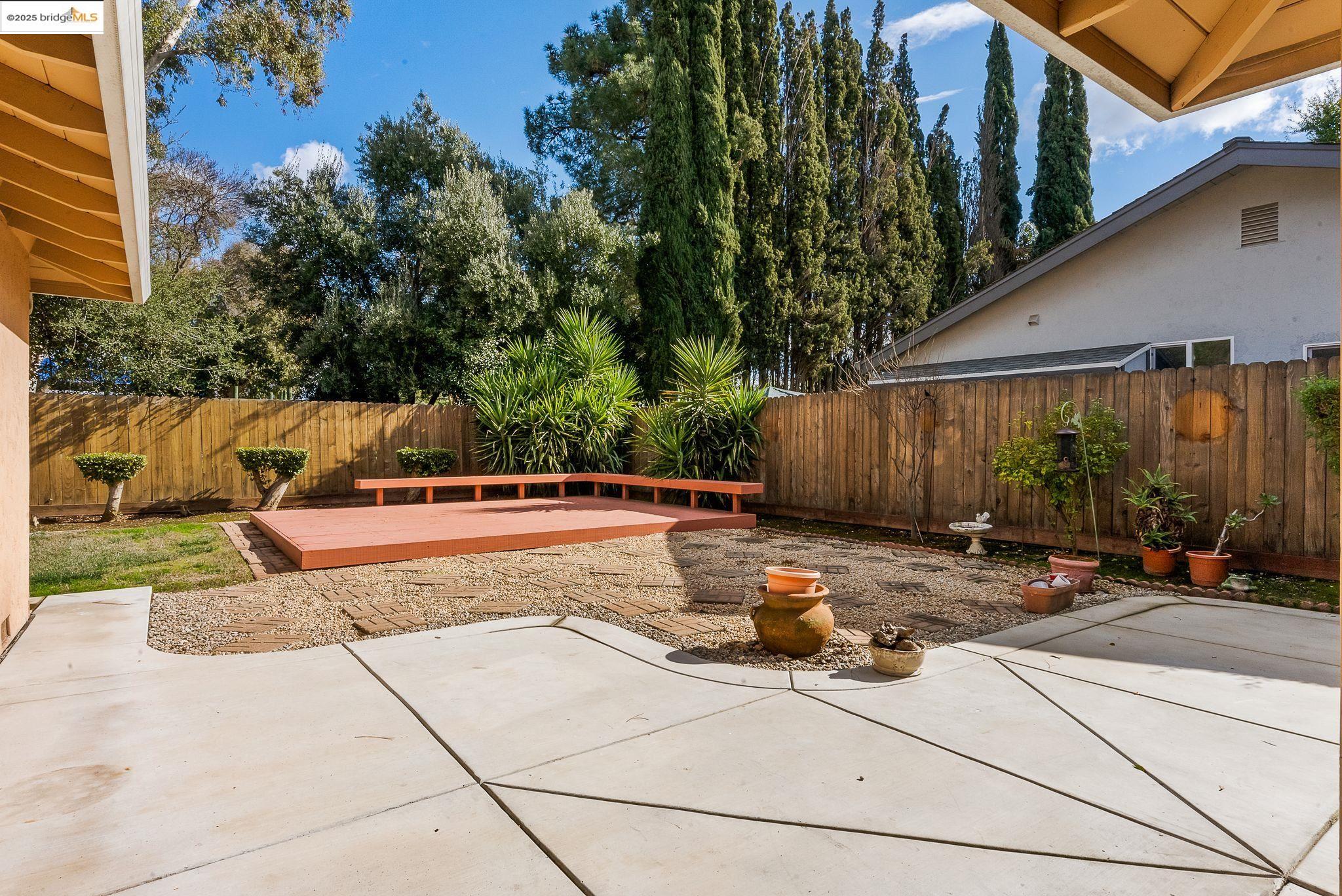 340 Sherwood Dr