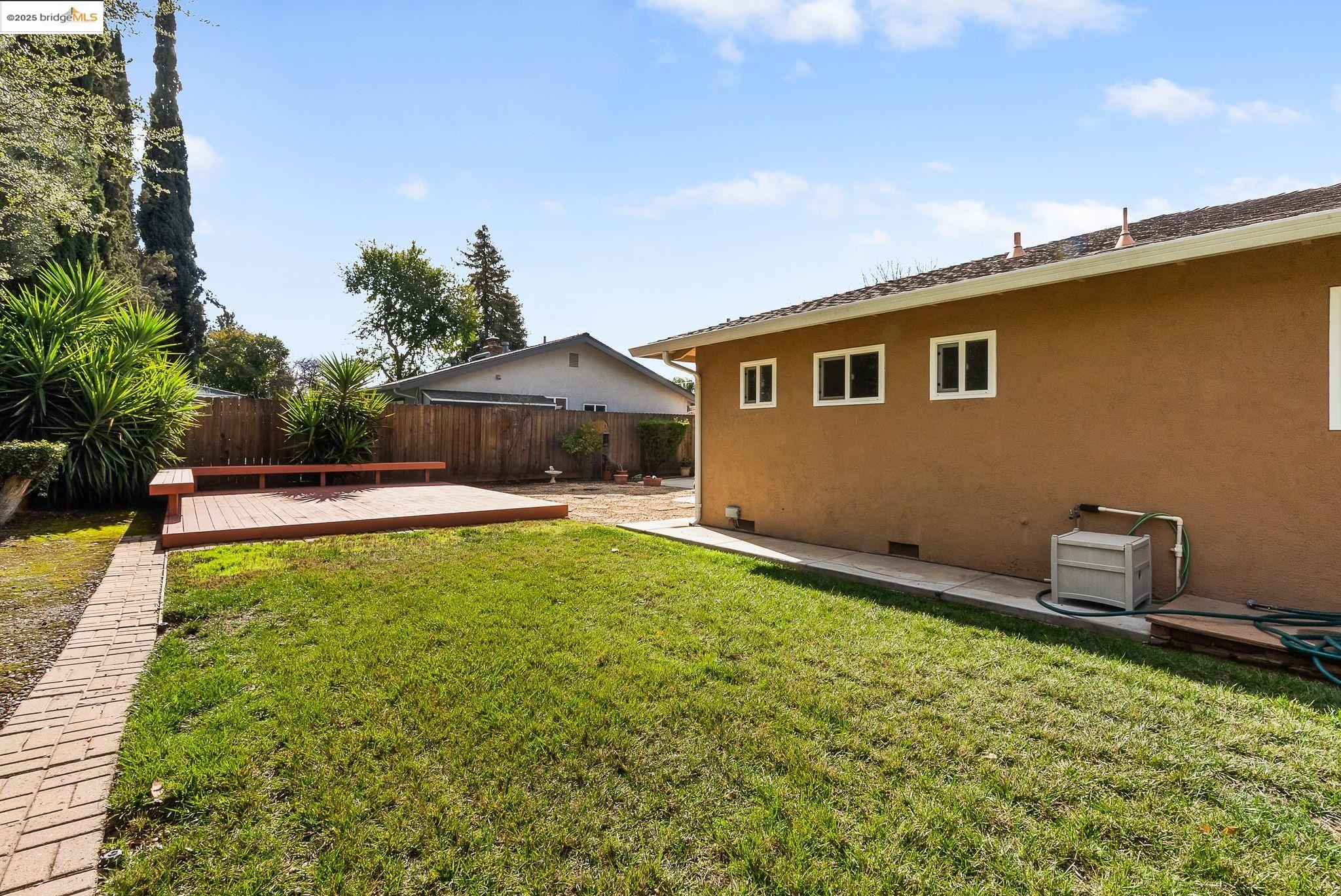 340 Sherwood Dr