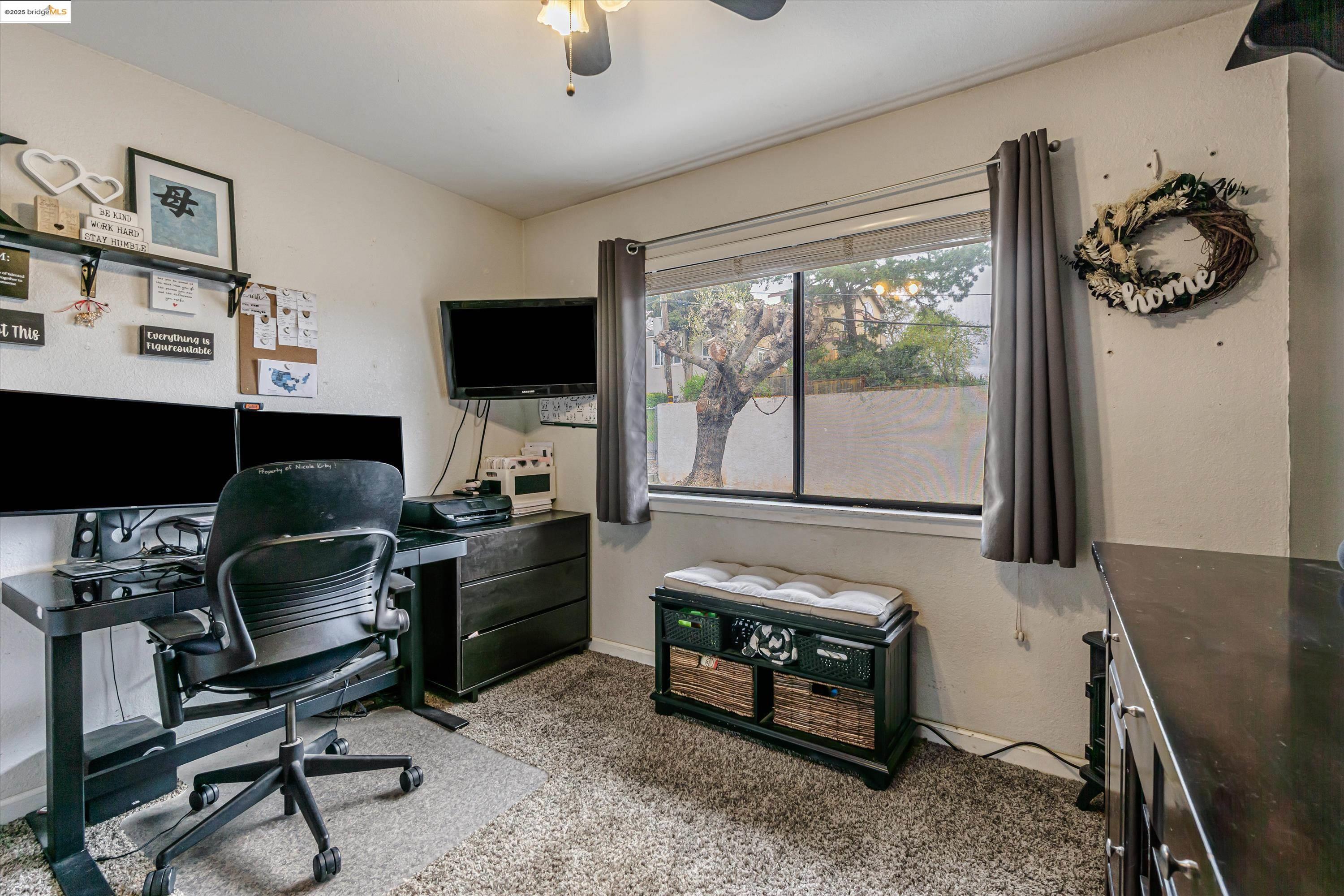 327 4Th Ave