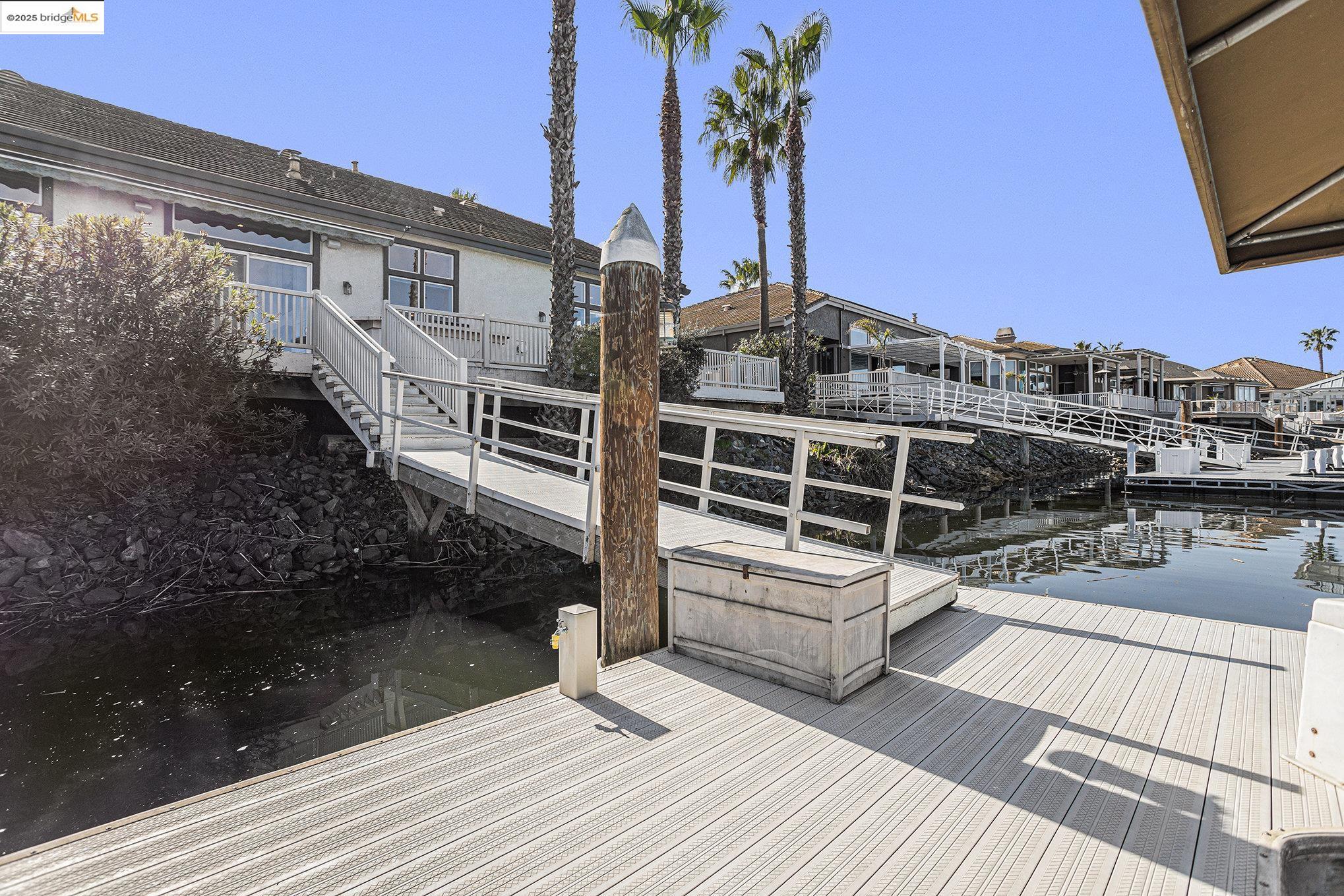 3941 Lighthouse Place