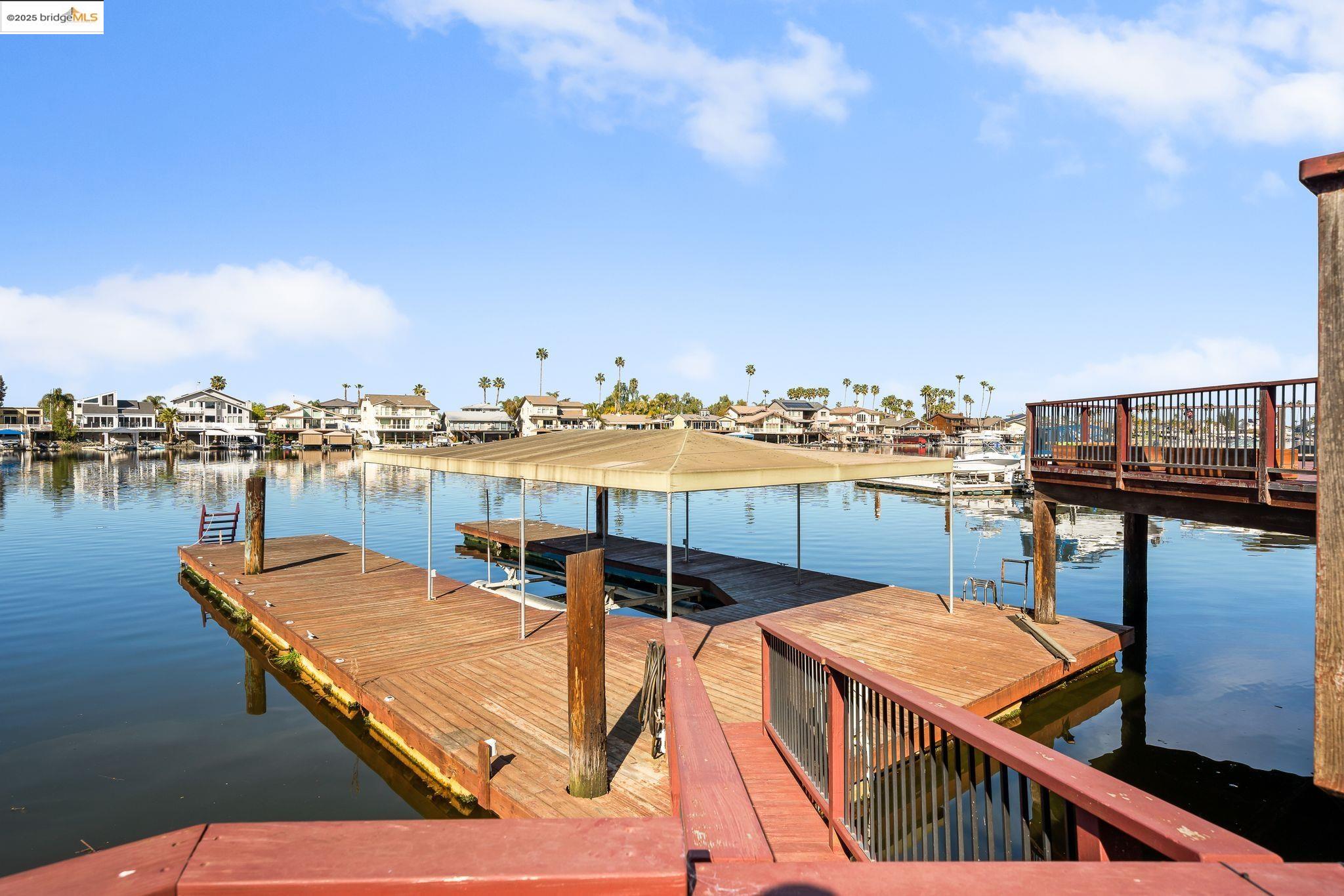 926 Lido Cir