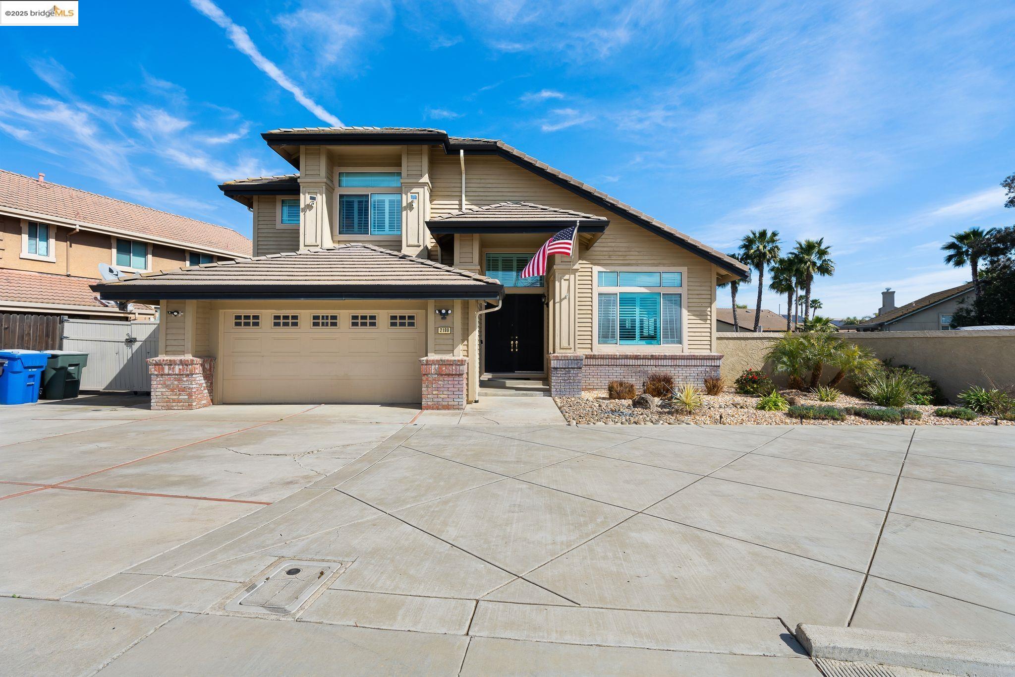 2199 Newport Dr