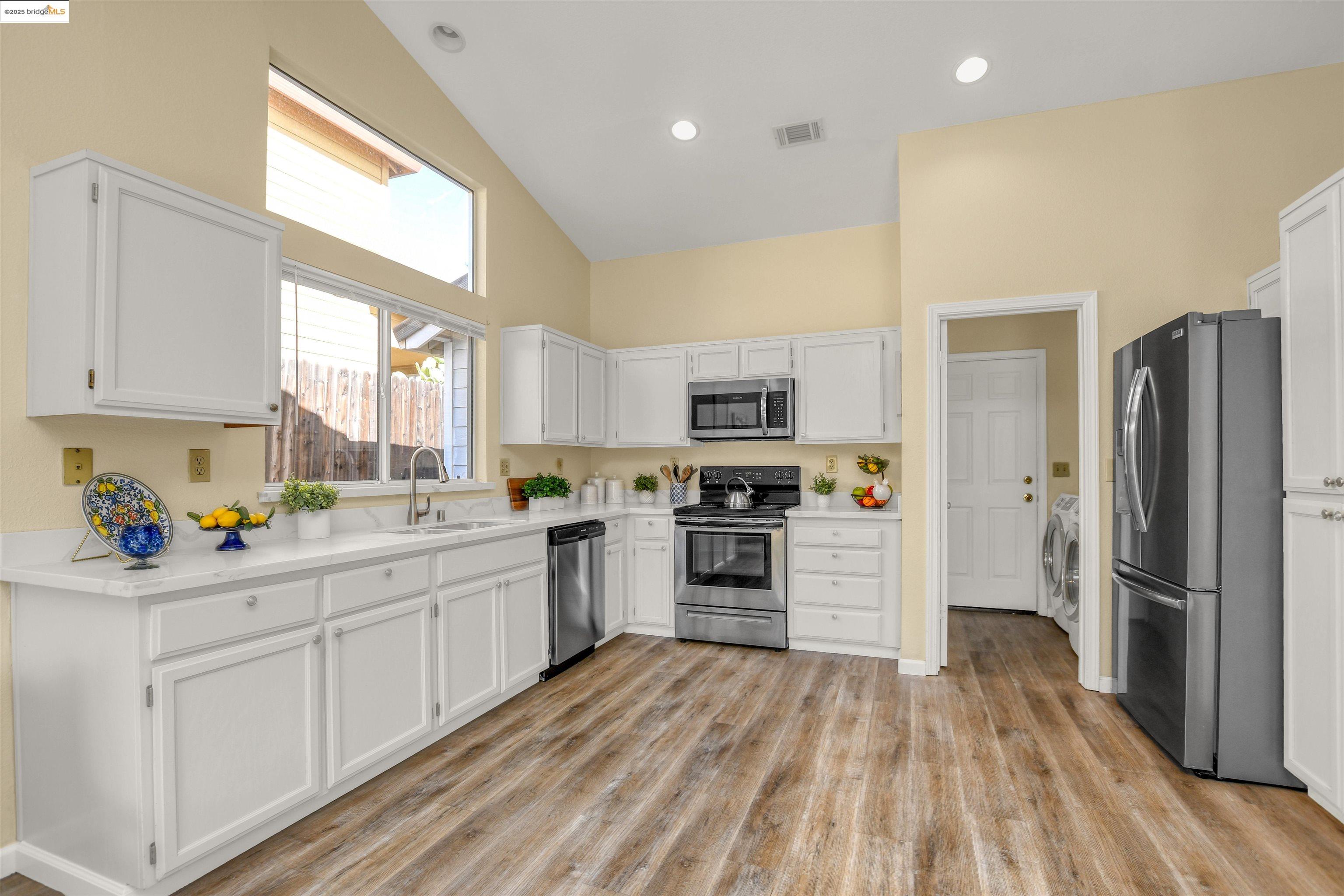 5136 Pioneer Way
