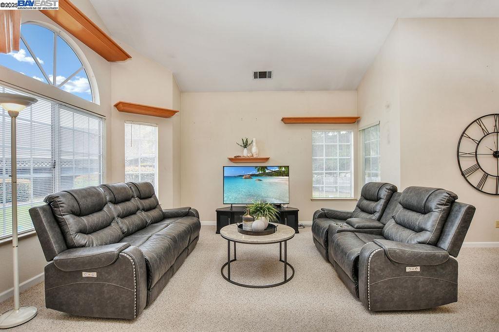 1743 Freeport Ct