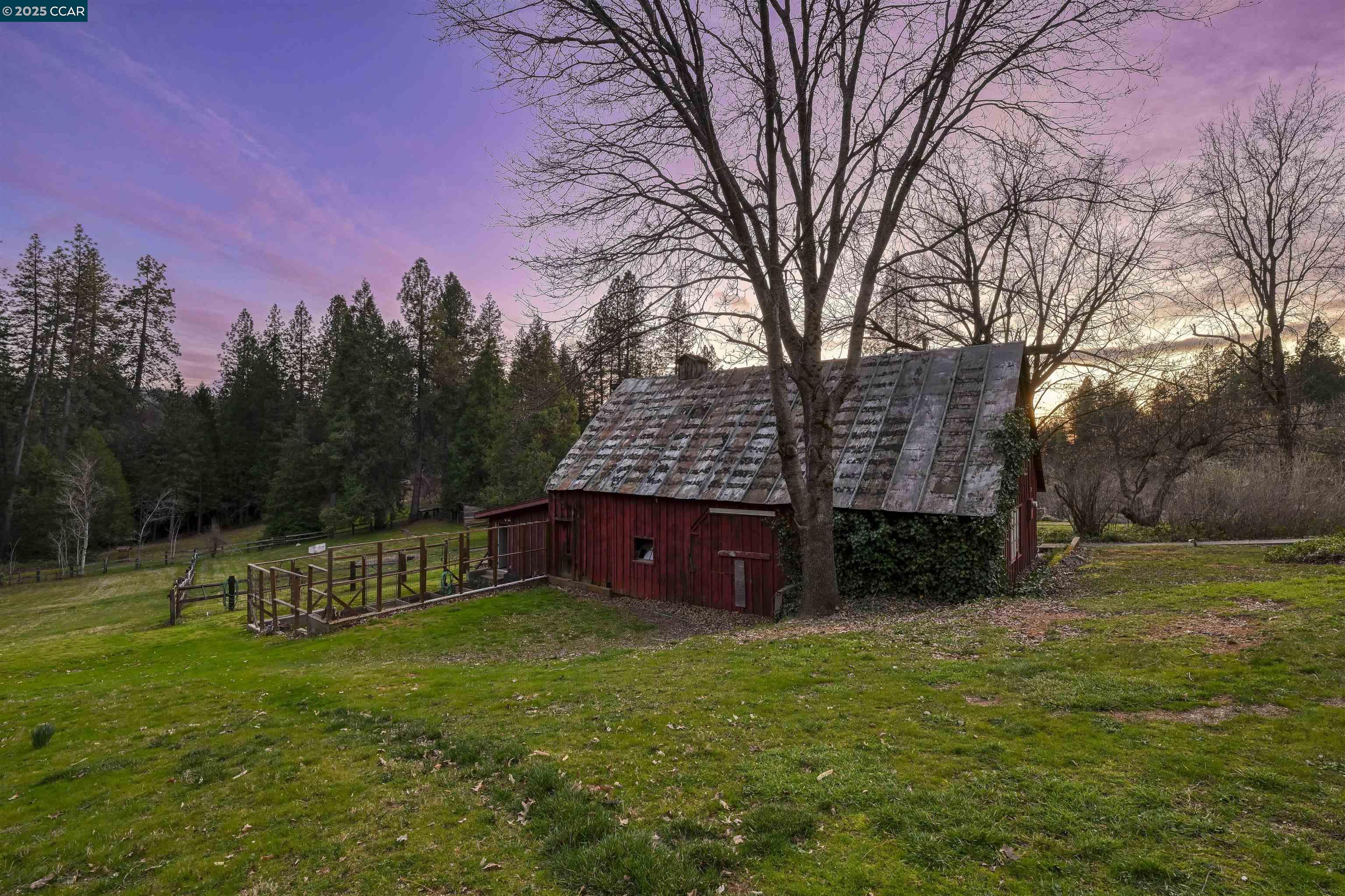11417 Red Dog Rd