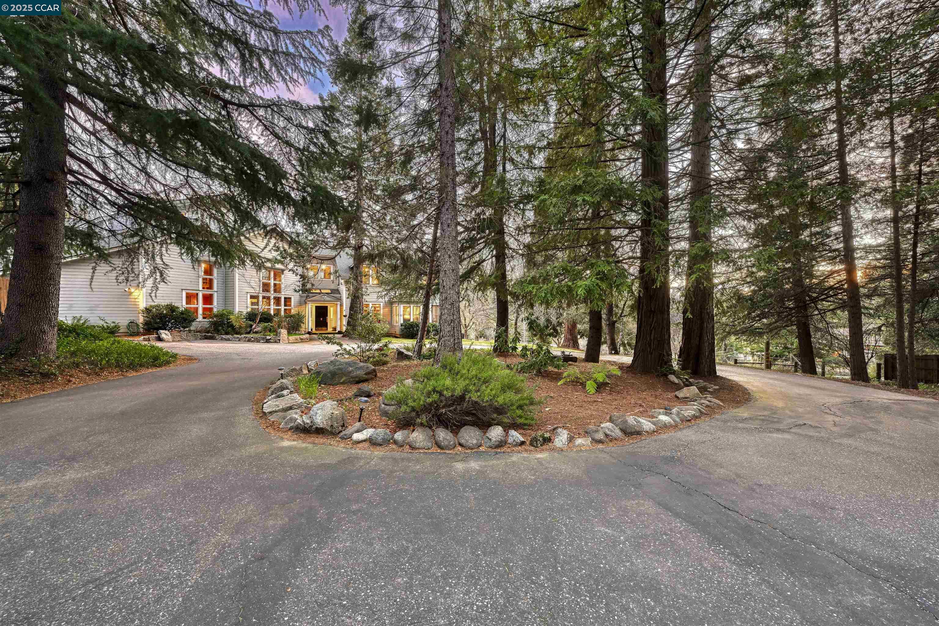 11417 Red Dog Rd