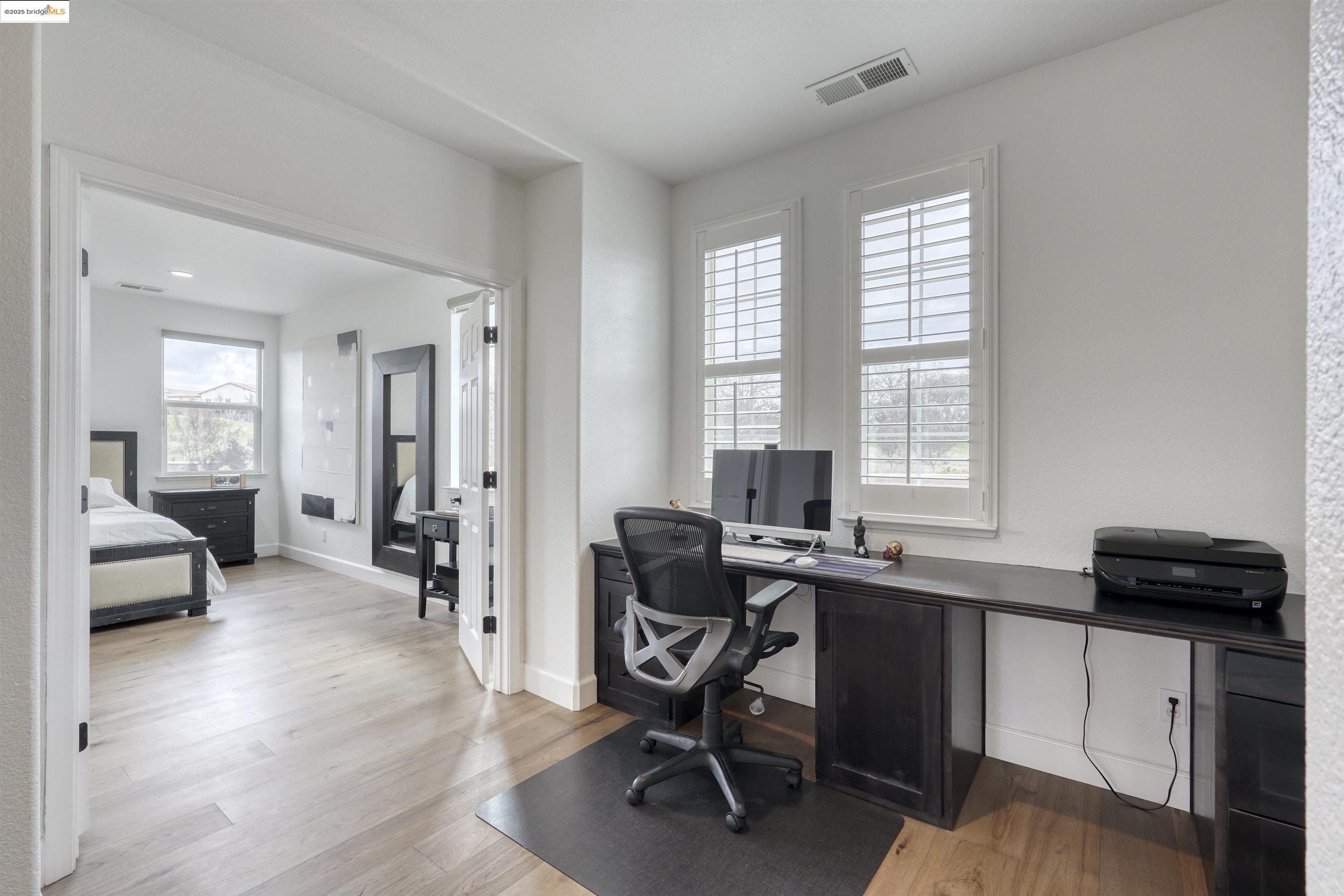 814 Vanderbilt Ct