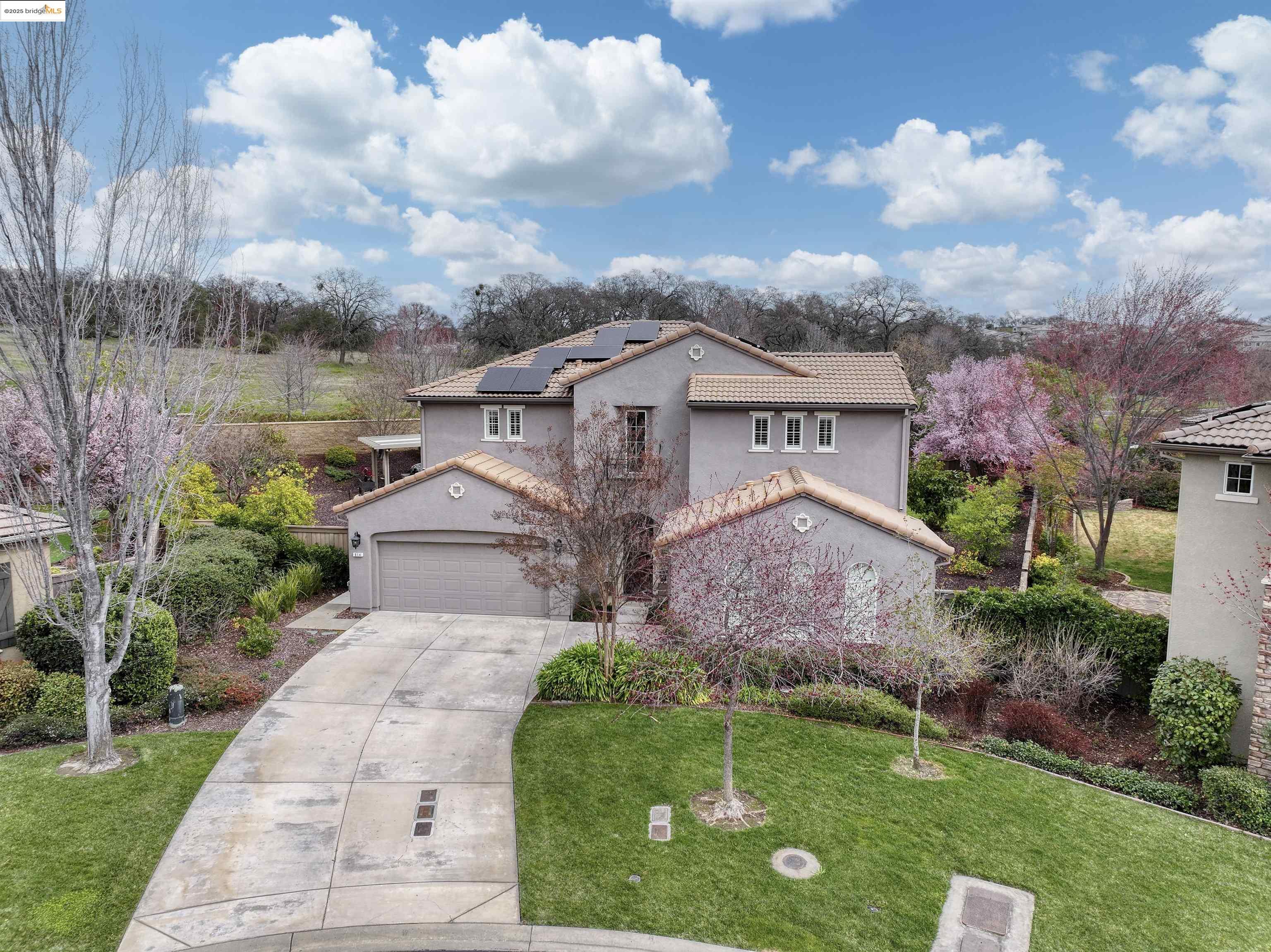 814 Vanderbilt Ct