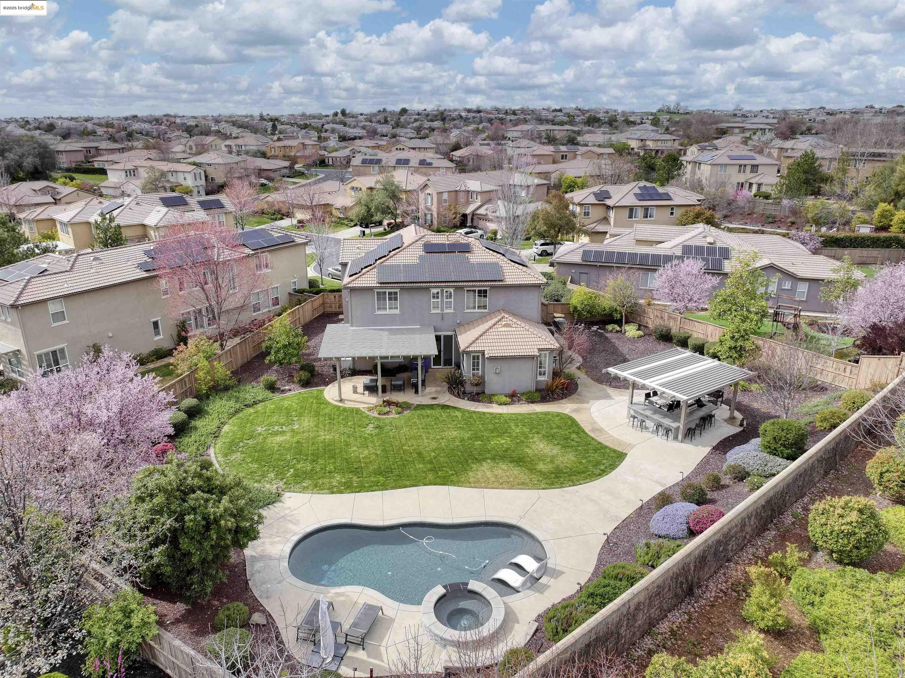 814 Vanderbilt Ct