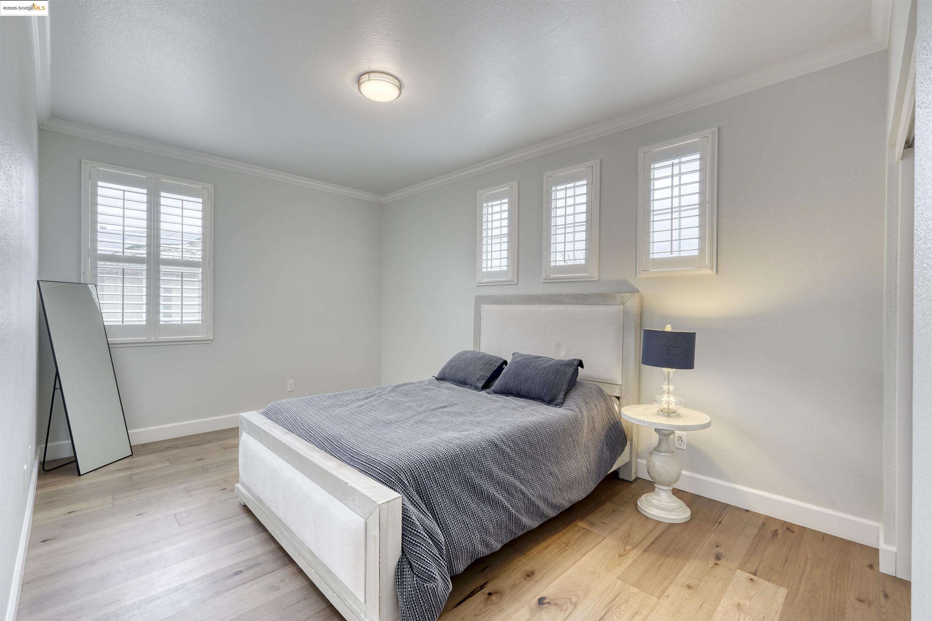 814 Vanderbilt Ct