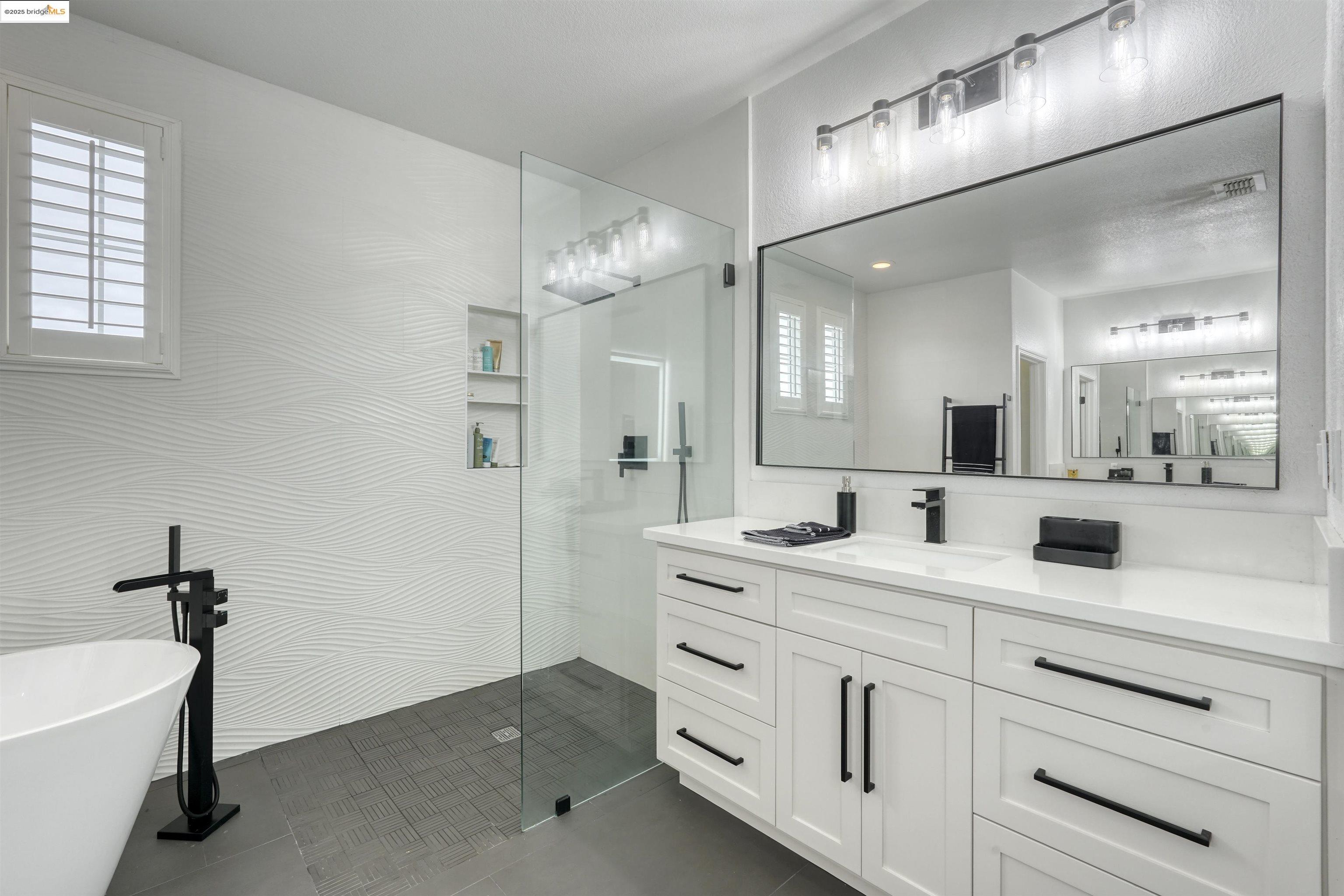 814 Vanderbilt Ct