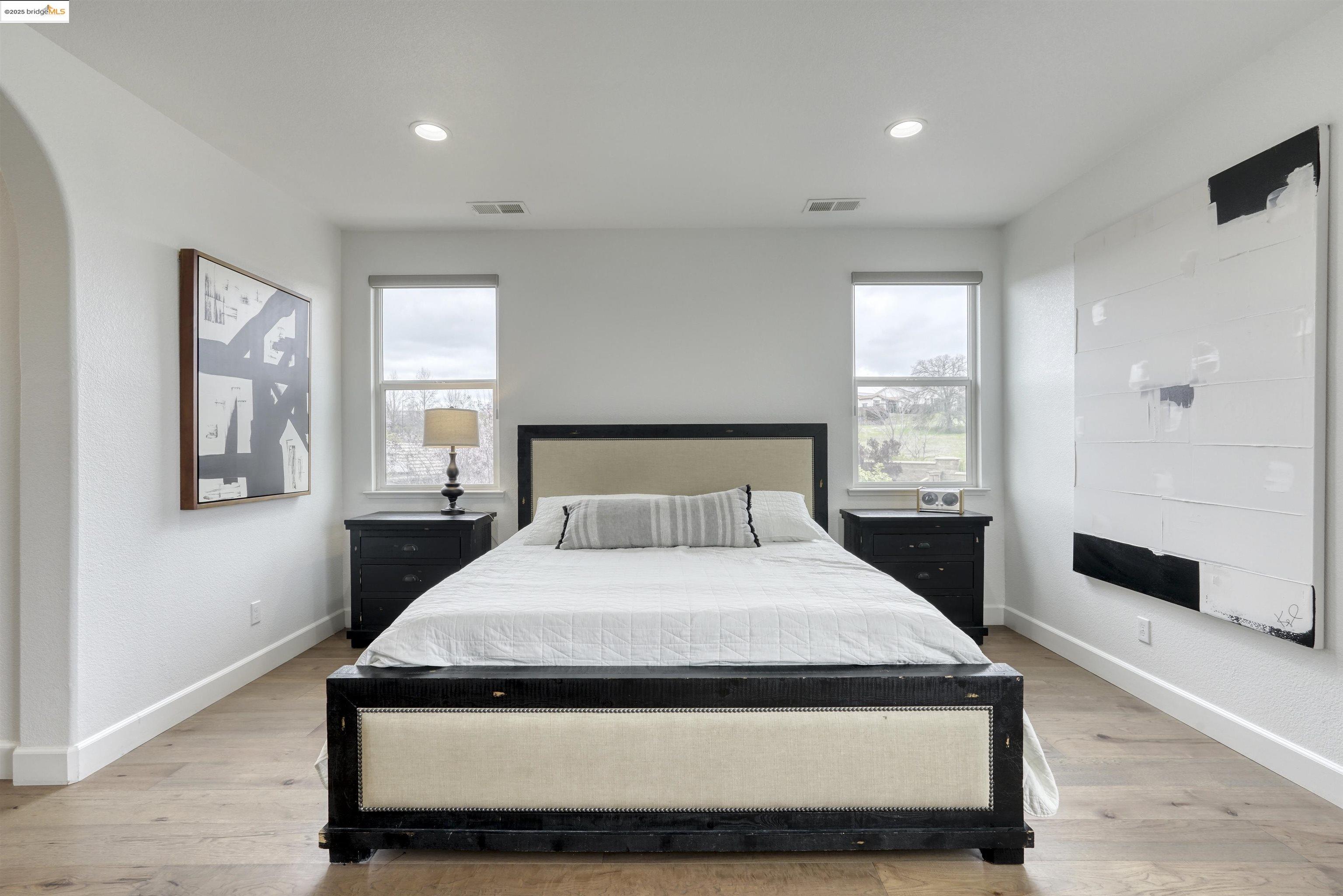 814 Vanderbilt Ct
