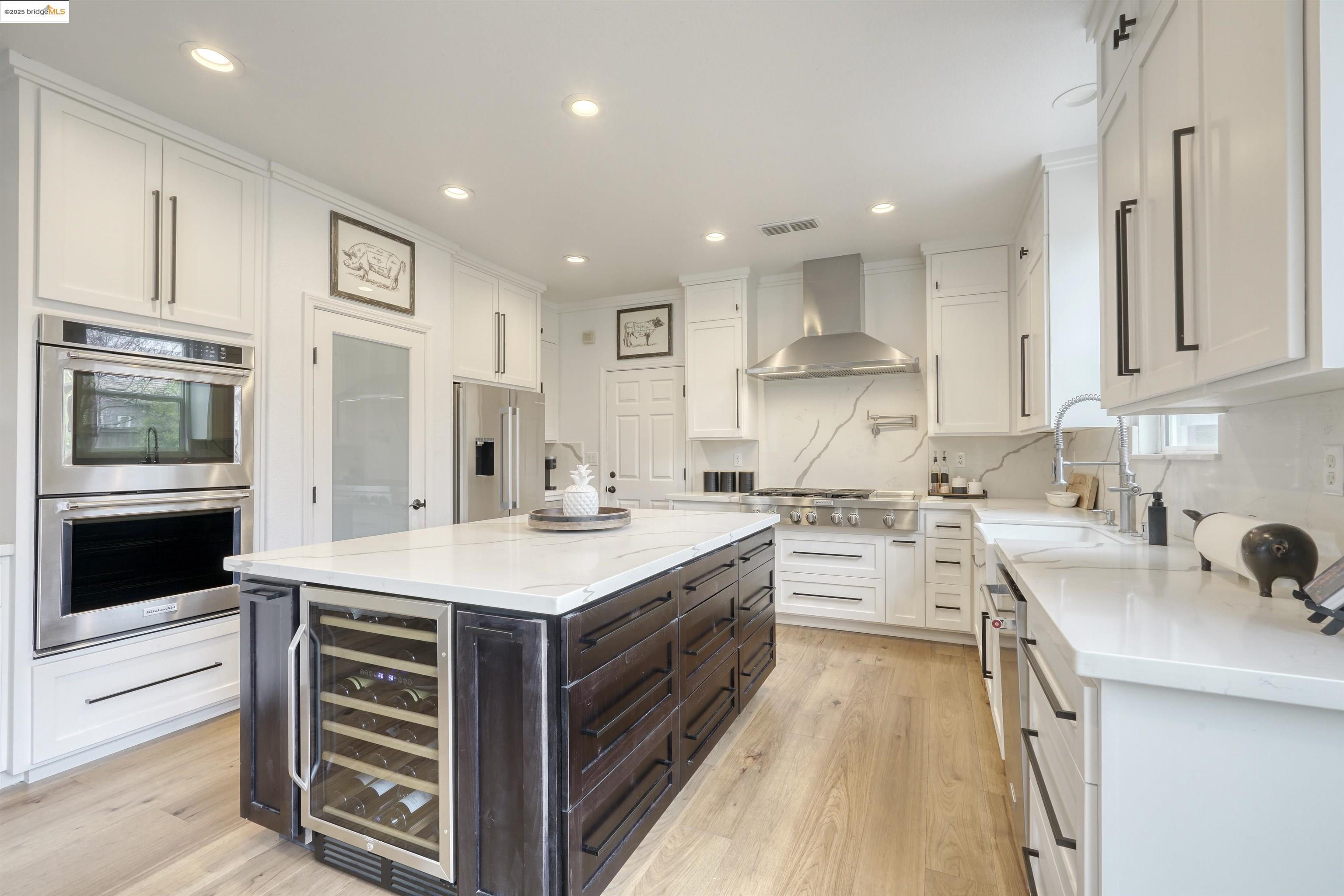 814 Vanderbilt Ct