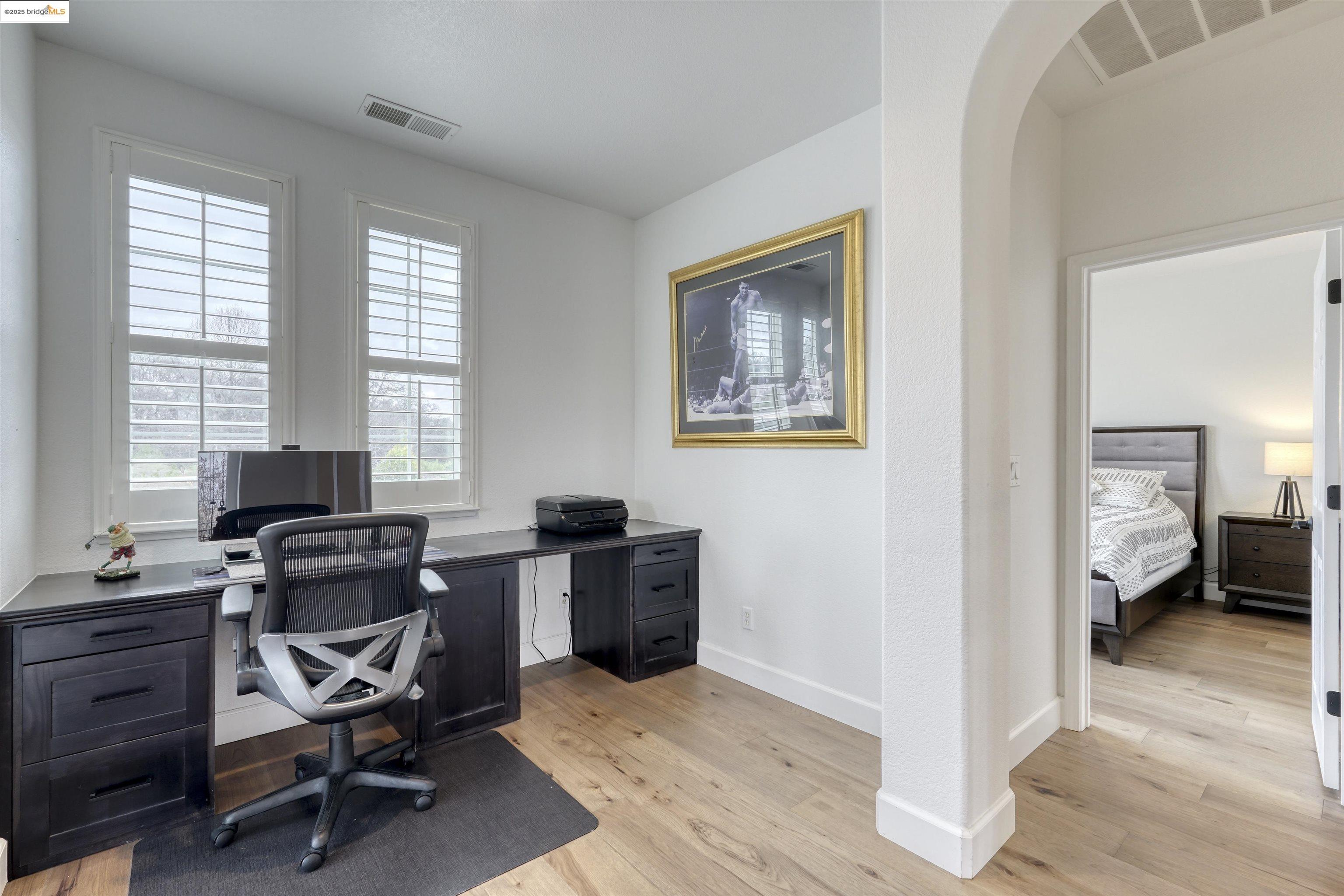 814 Vanderbilt Ct