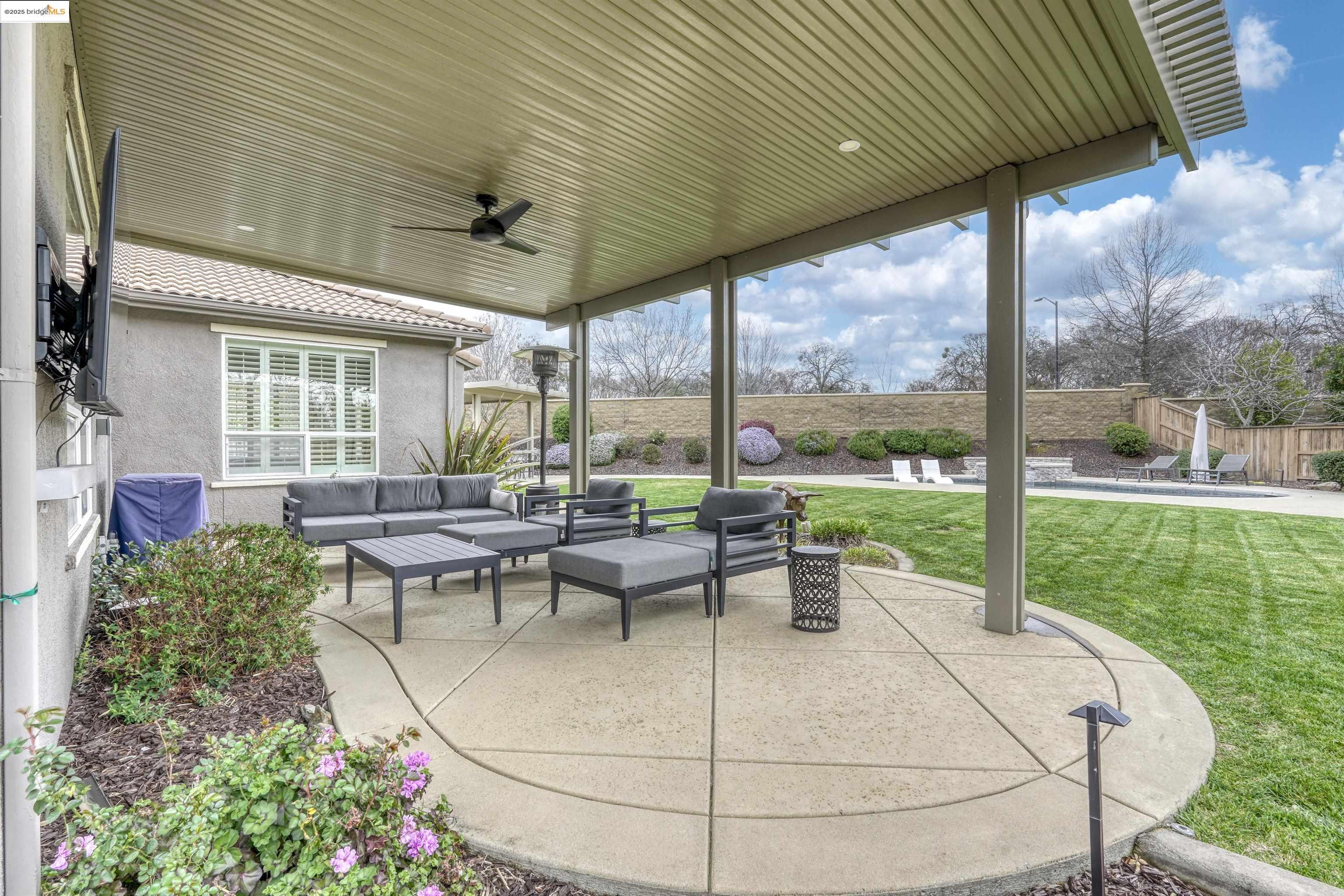 814 Vanderbilt Ct