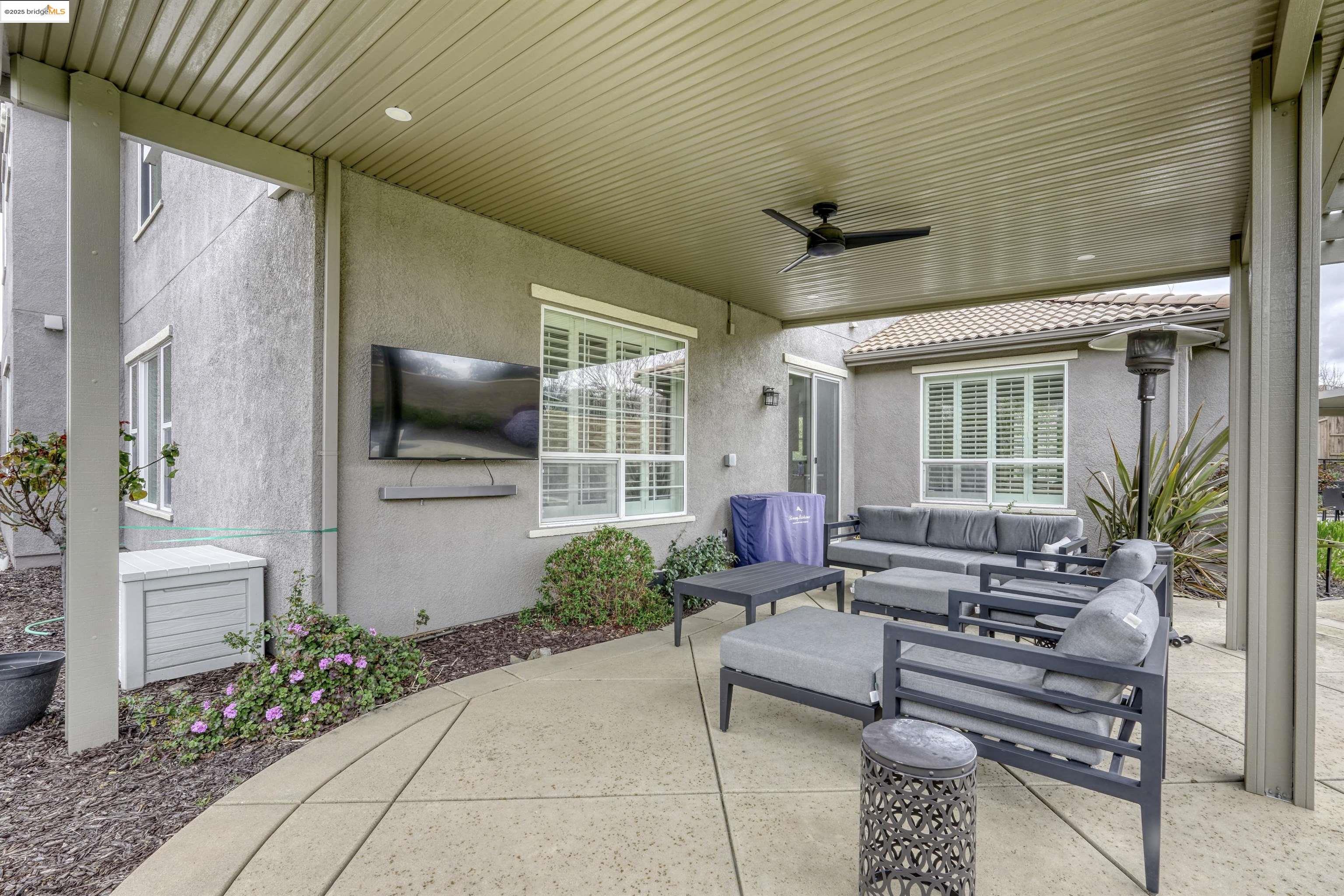 814 Vanderbilt Ct