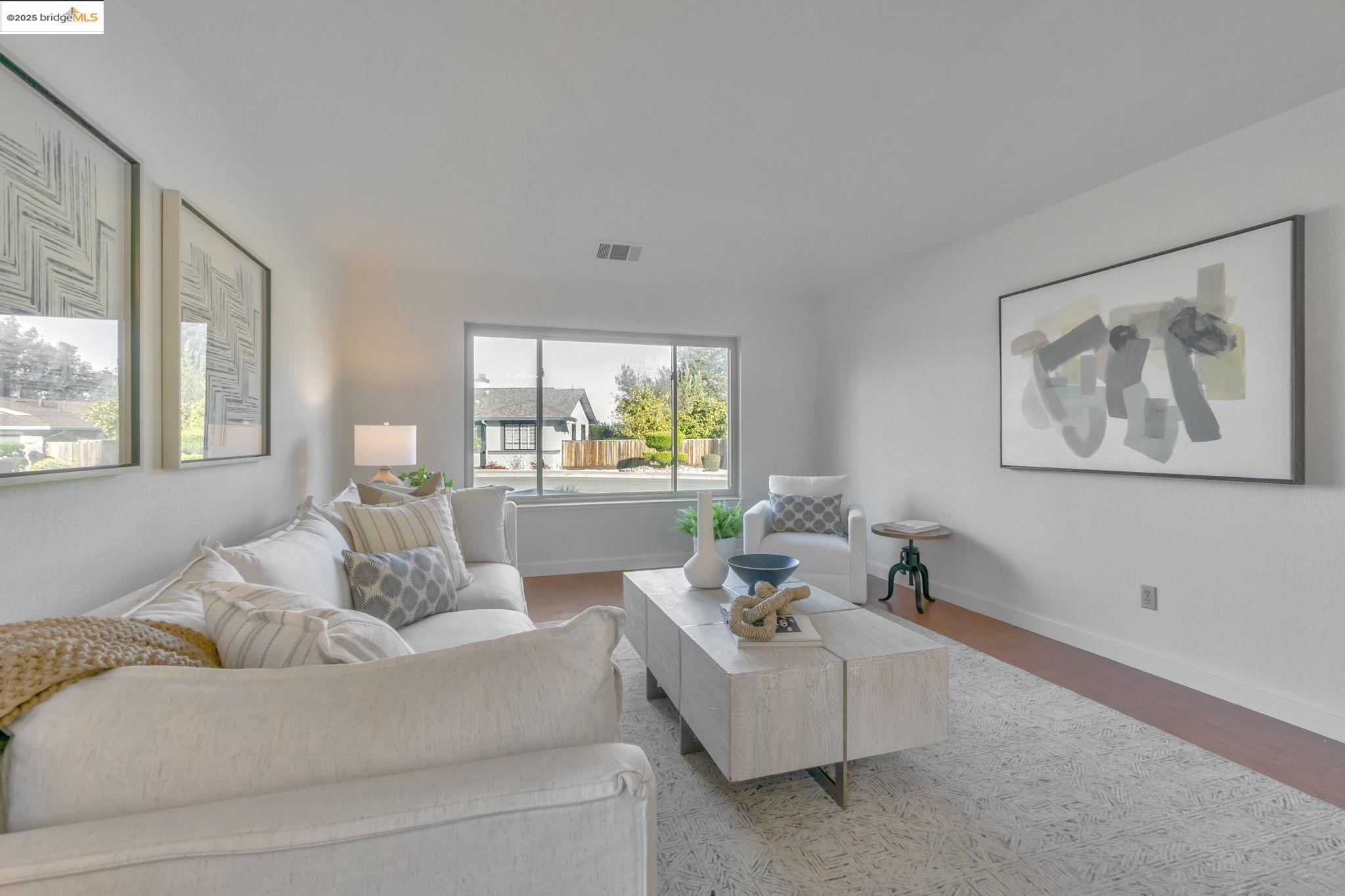 1447 Parkhaven Dr