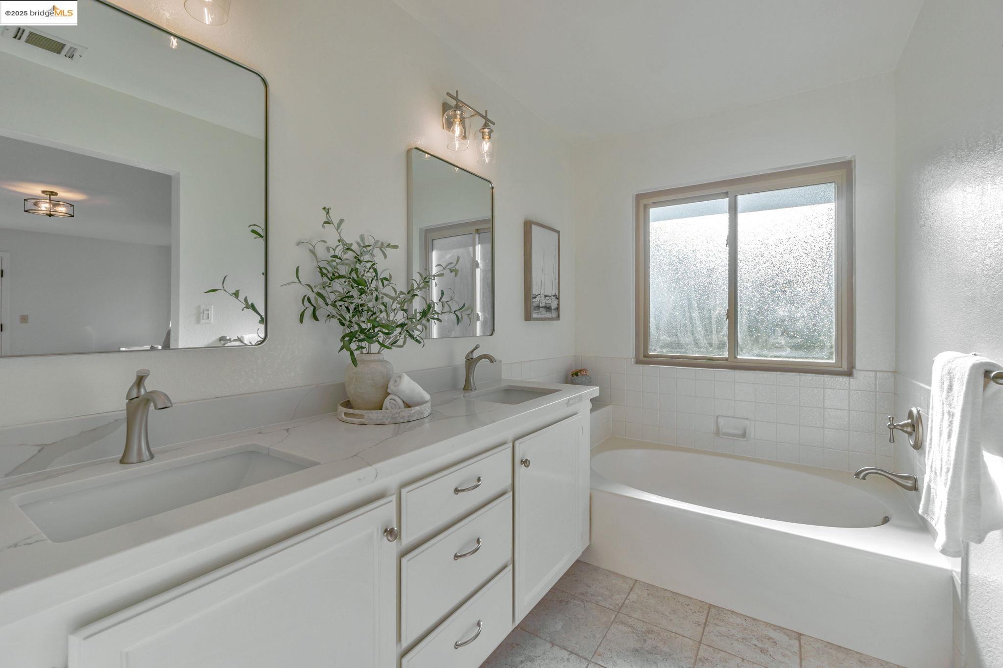1447 Parkhaven Dr
