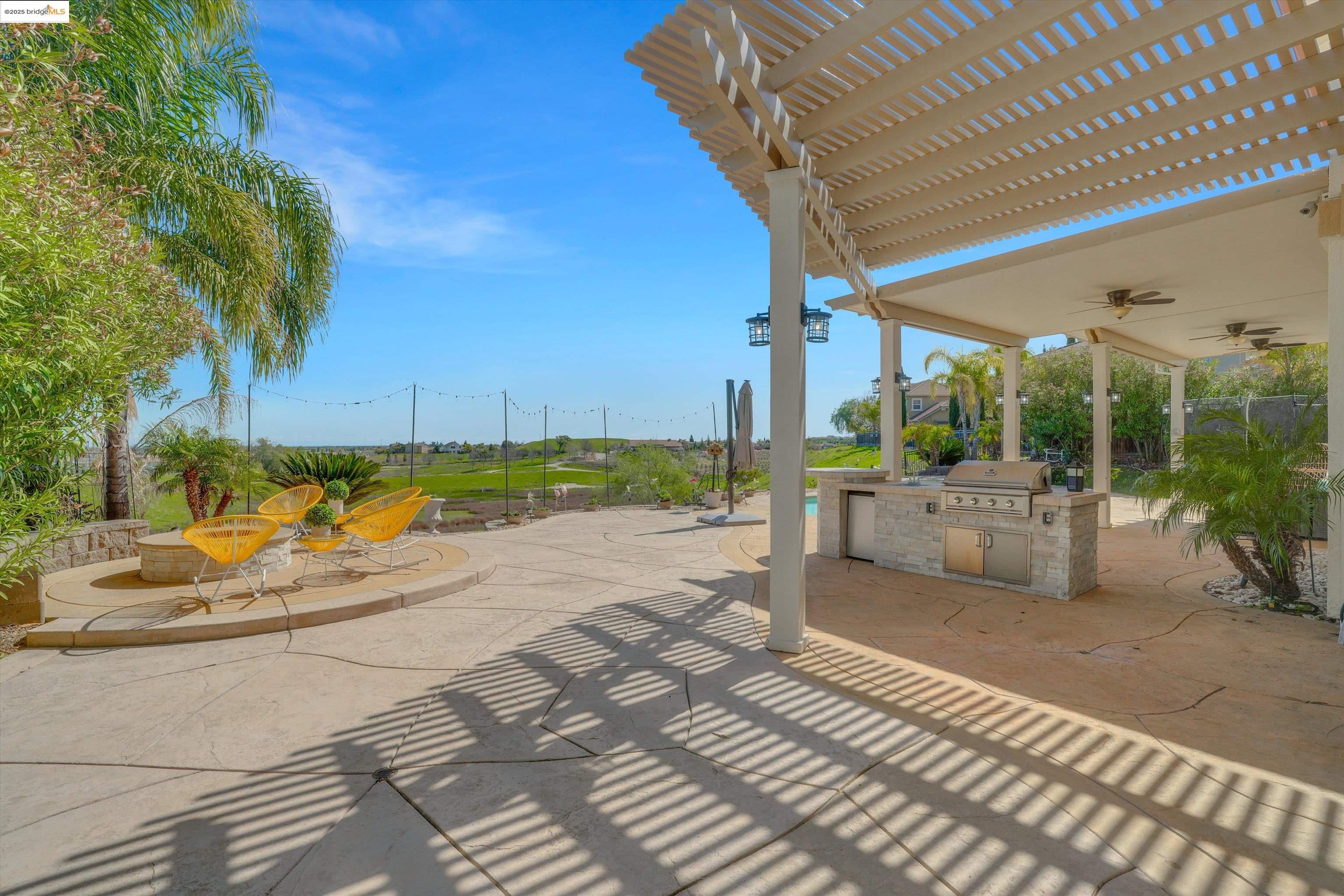 2860 Spanish Bay Dr