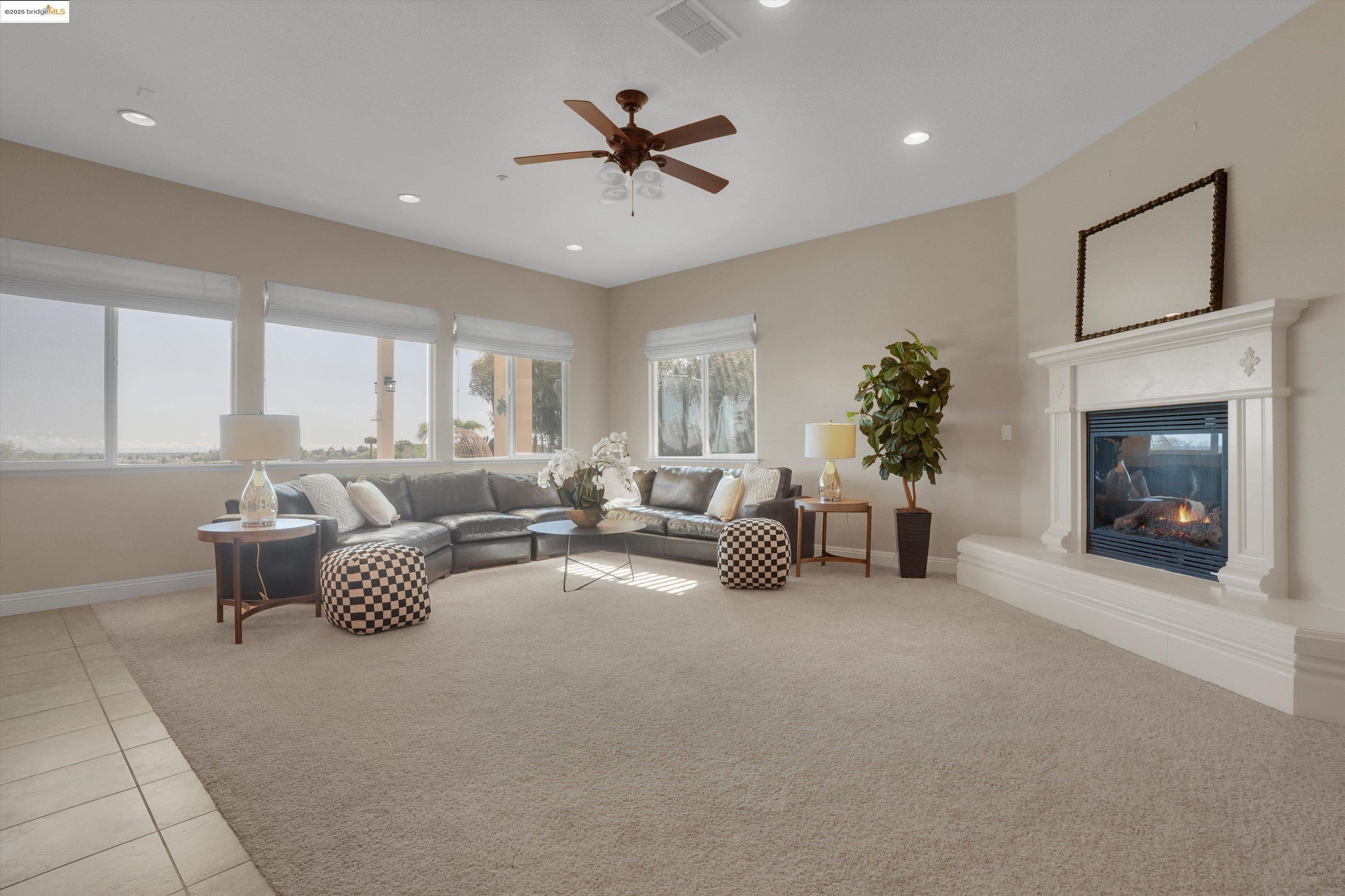 2860 Spanish Bay Dr