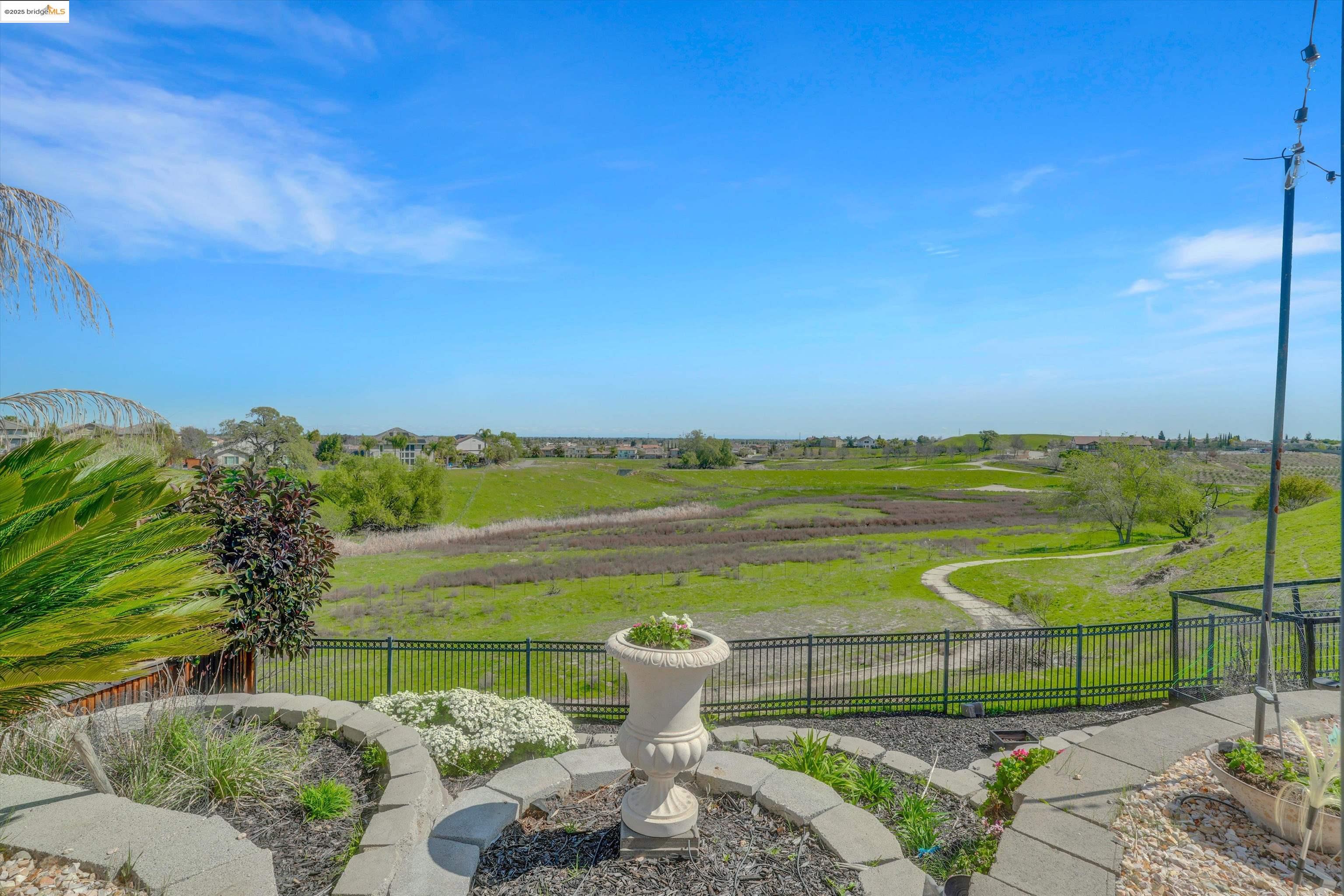 2860 Spanish Bay Dr