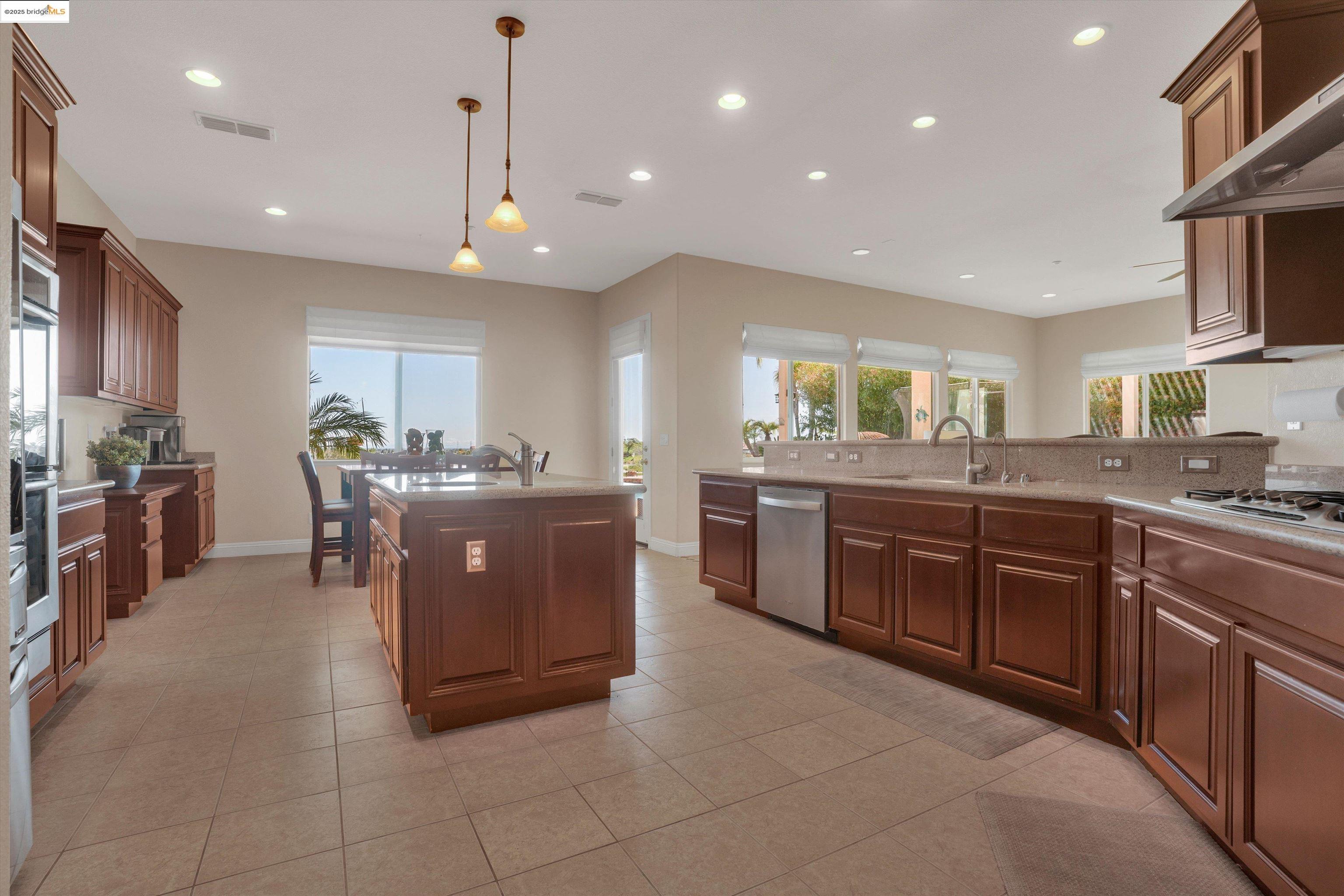 2860 Spanish Bay Dr