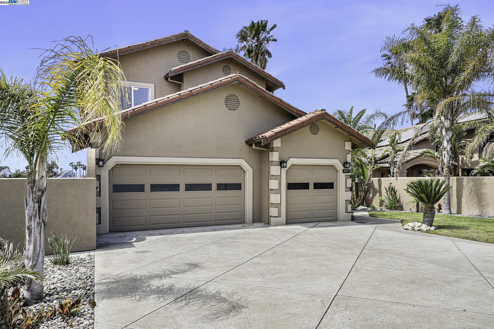 4892 South Pt
