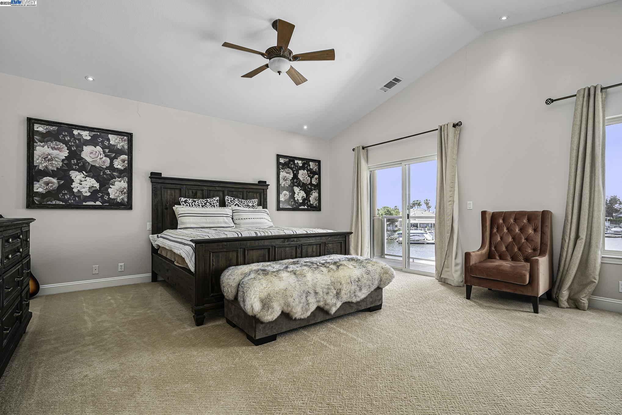 4892 South Pt