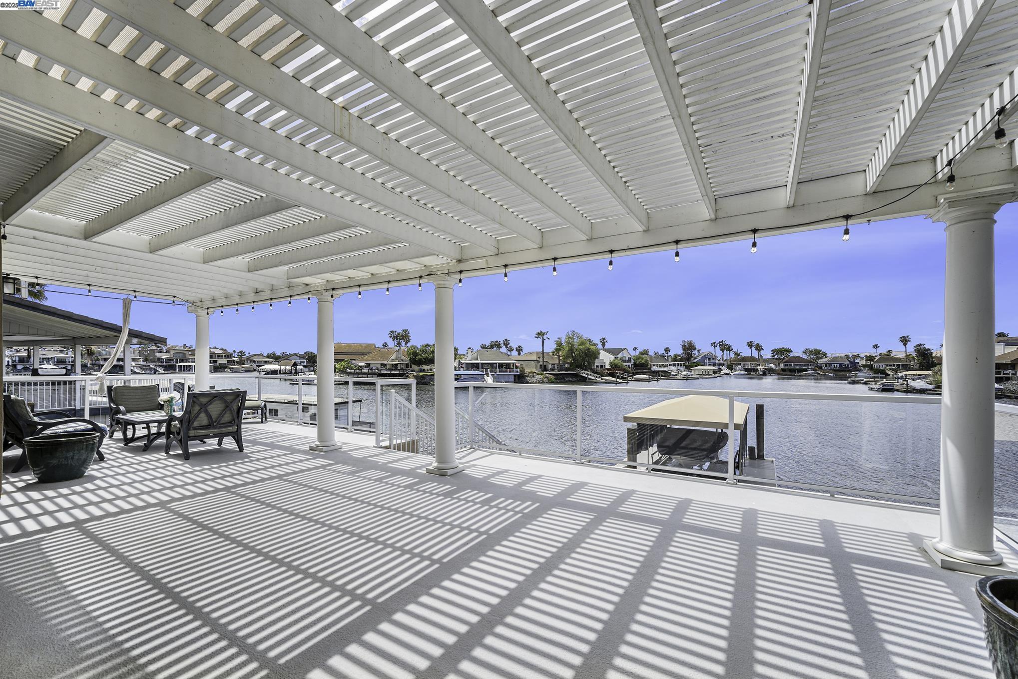 4892 South Pt