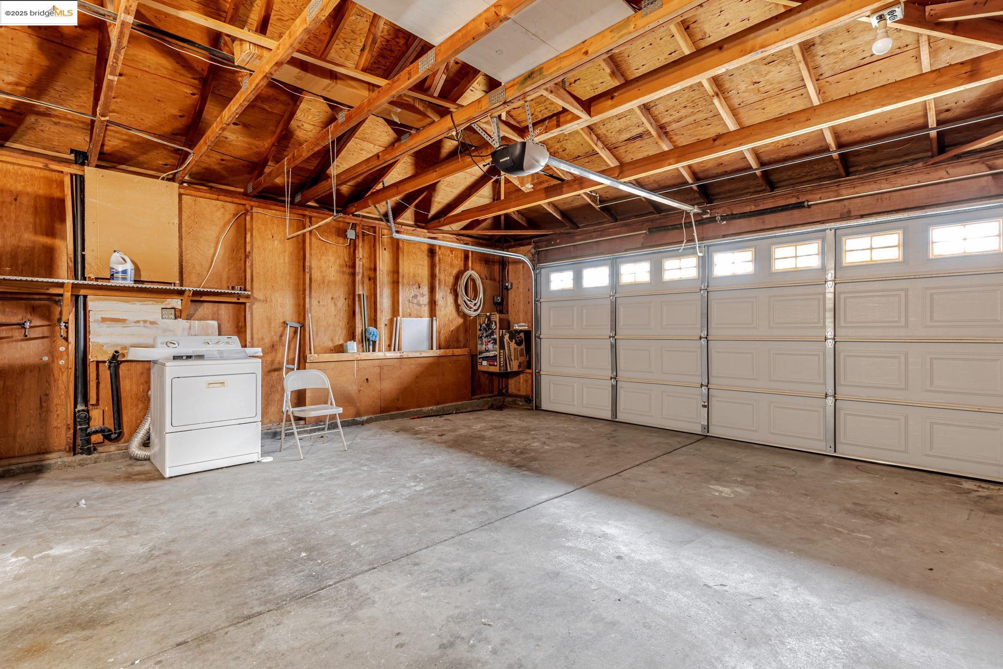 557 Debra St