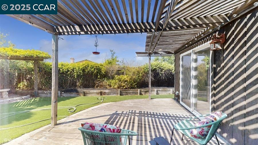 109 Toyon Ct