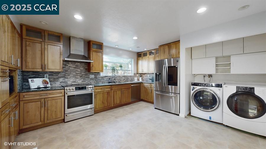 109 Toyon Ct