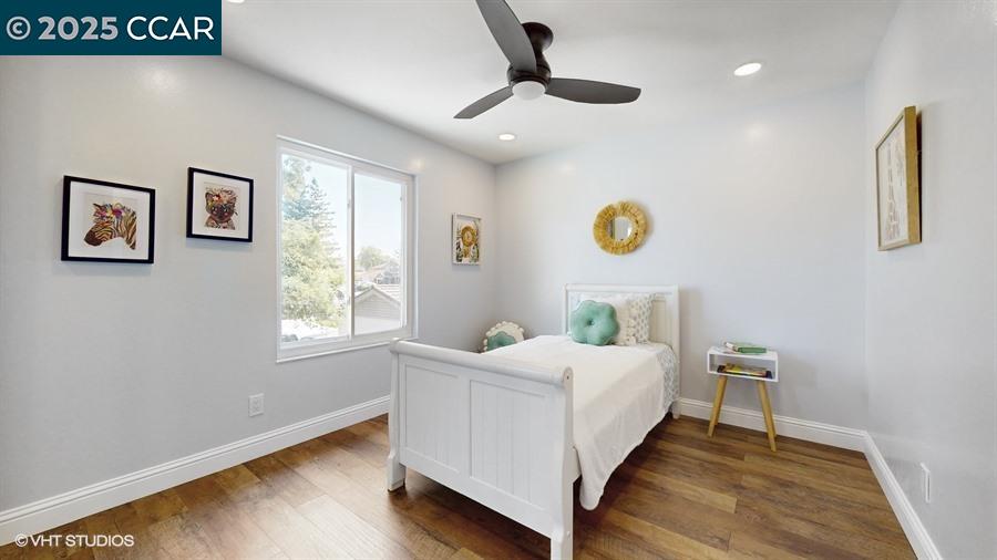 109 Toyon Ct