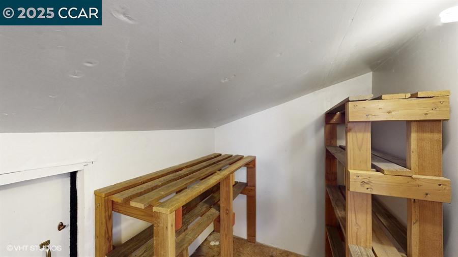 109 Toyon Ct