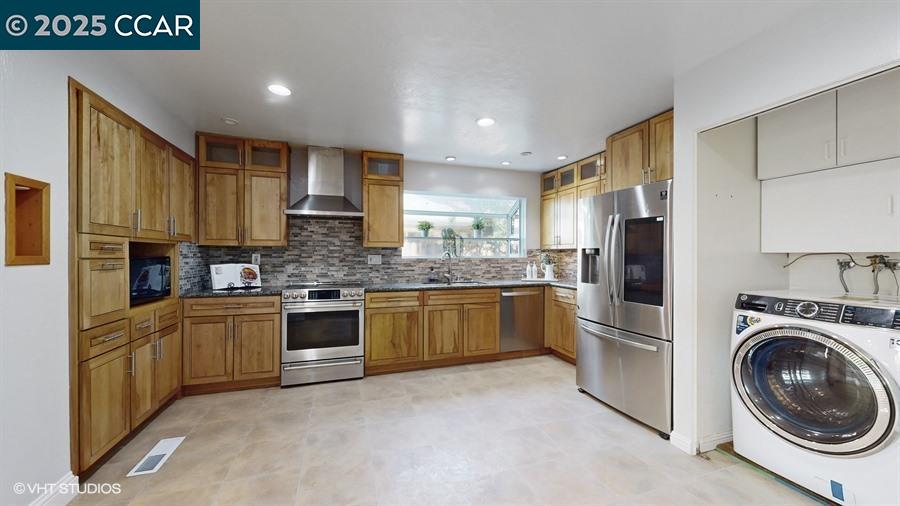 109 Toyon Ct