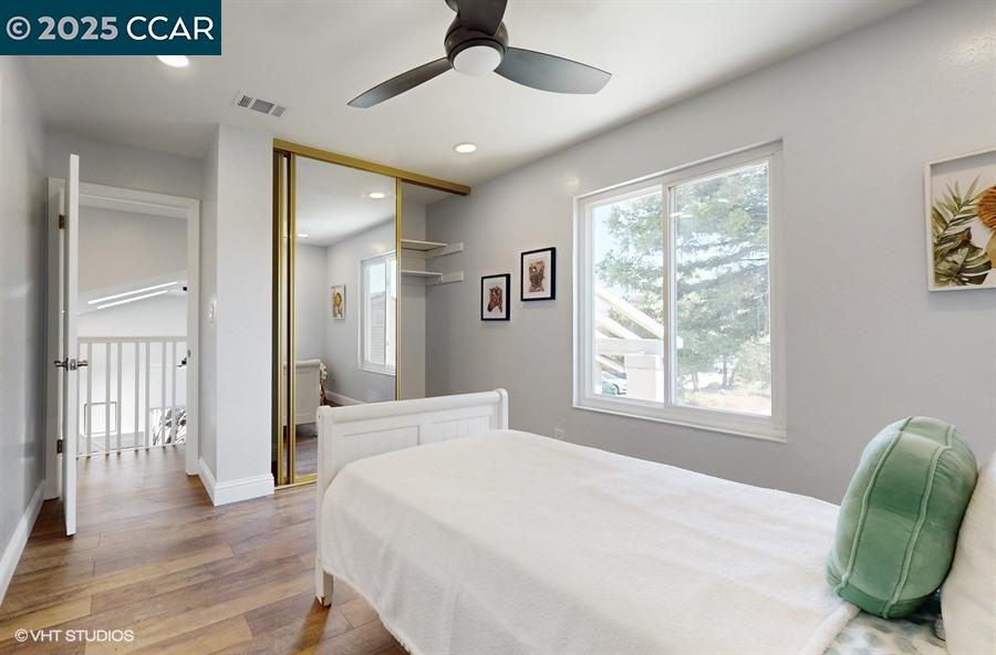 109 Toyon Ct