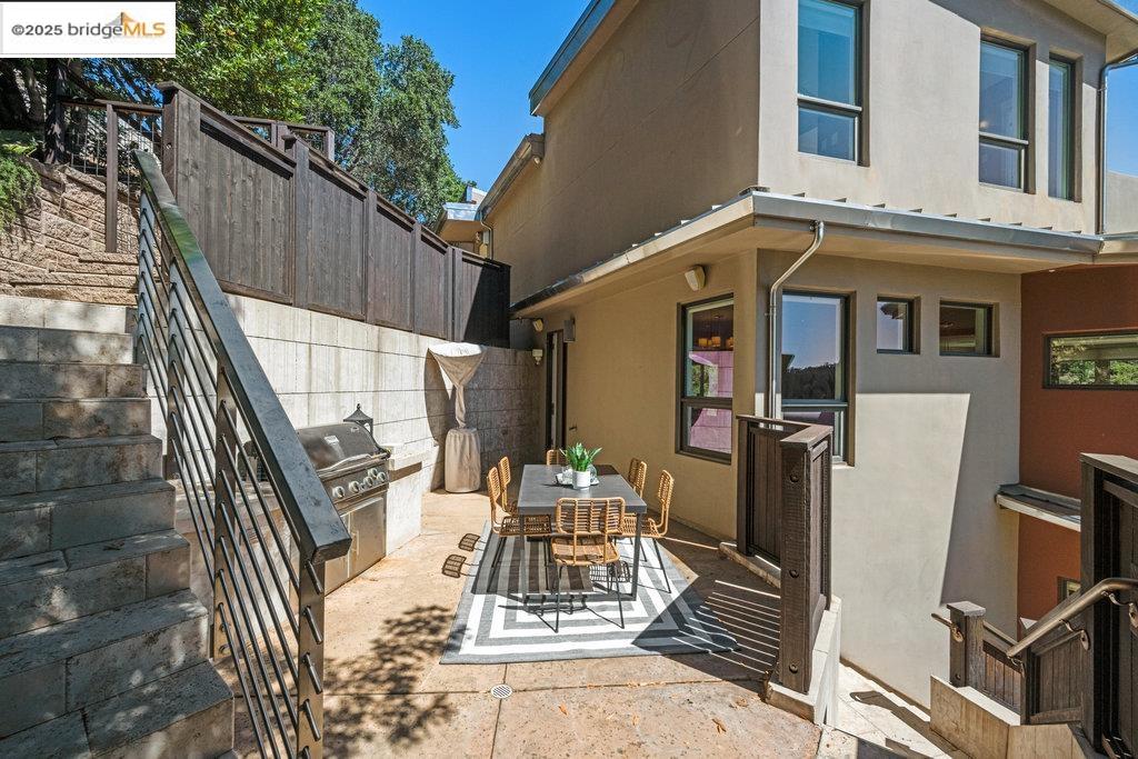 1991 Tunnel Rd