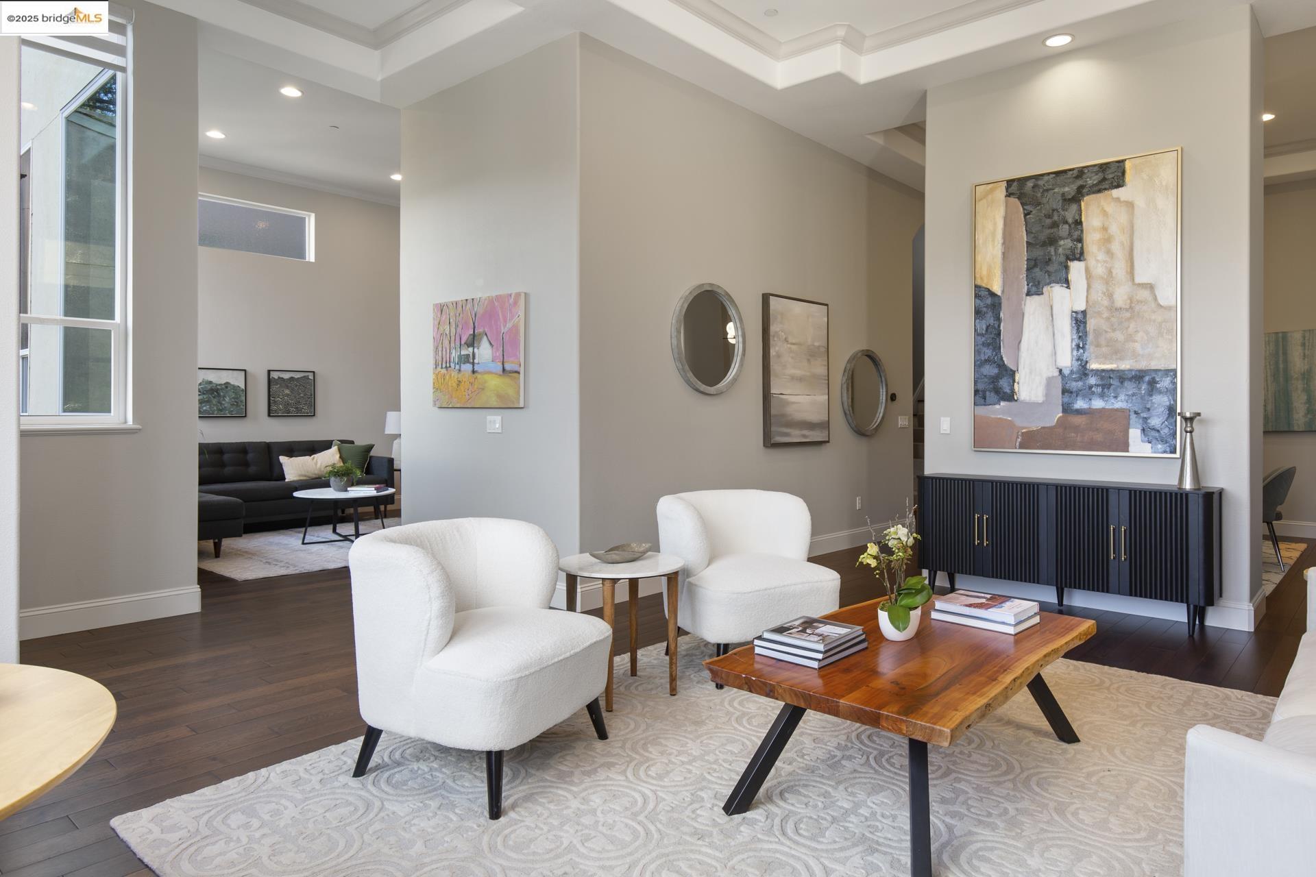 205 Sheridan RD