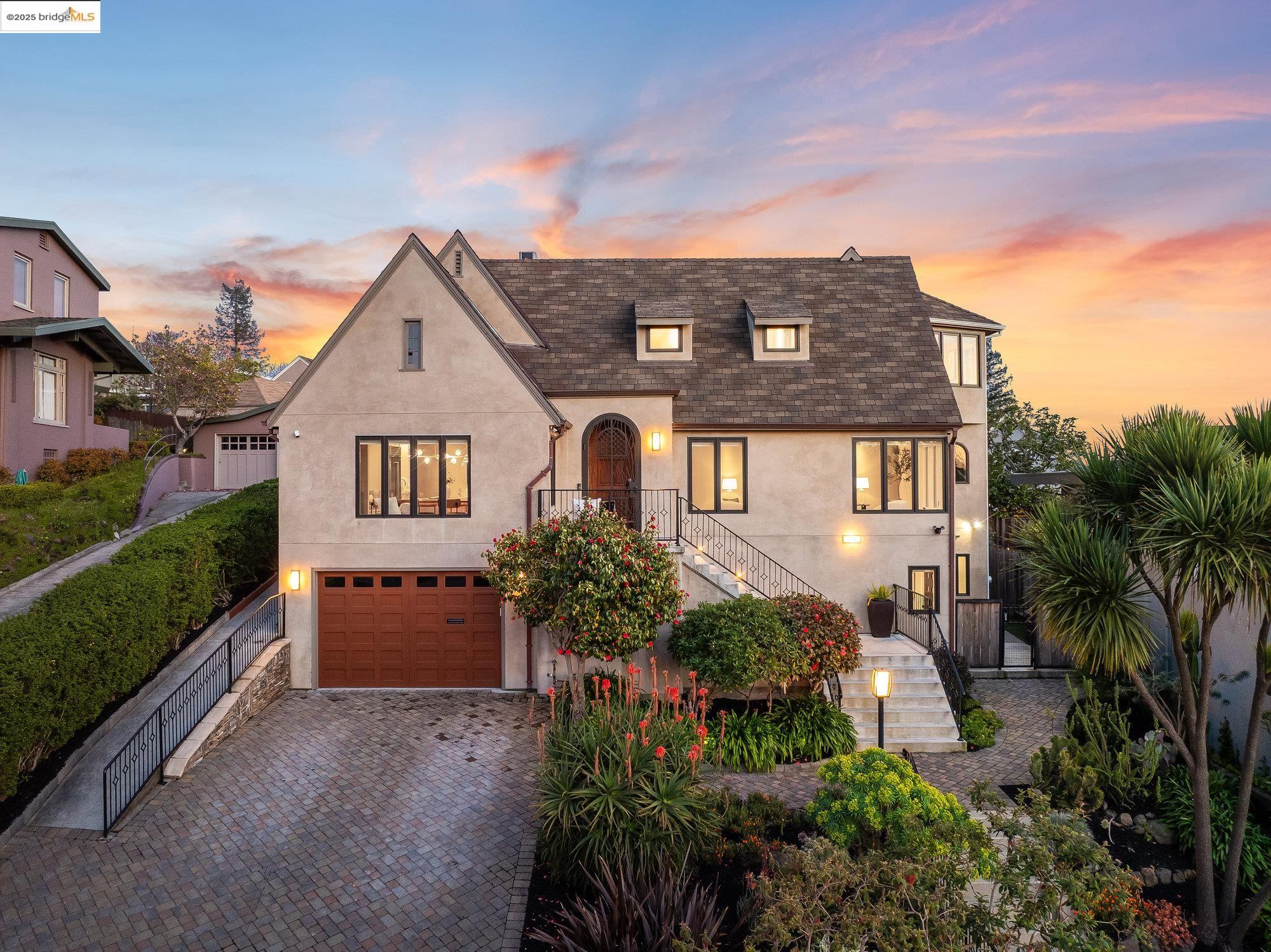 1109 Mandana Blvd.