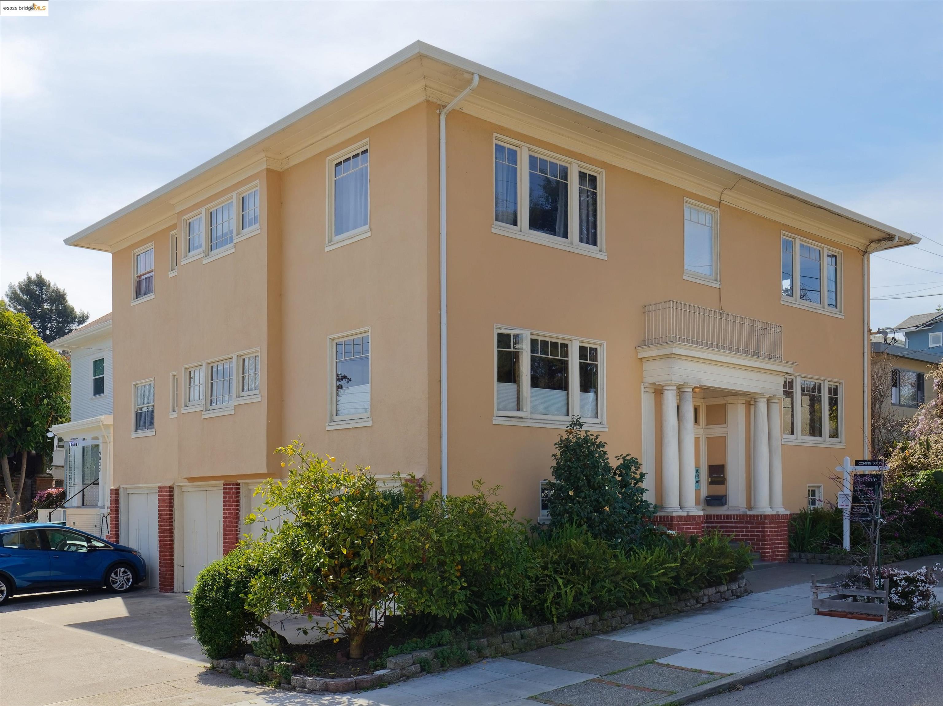 1379 Hampel St # 1