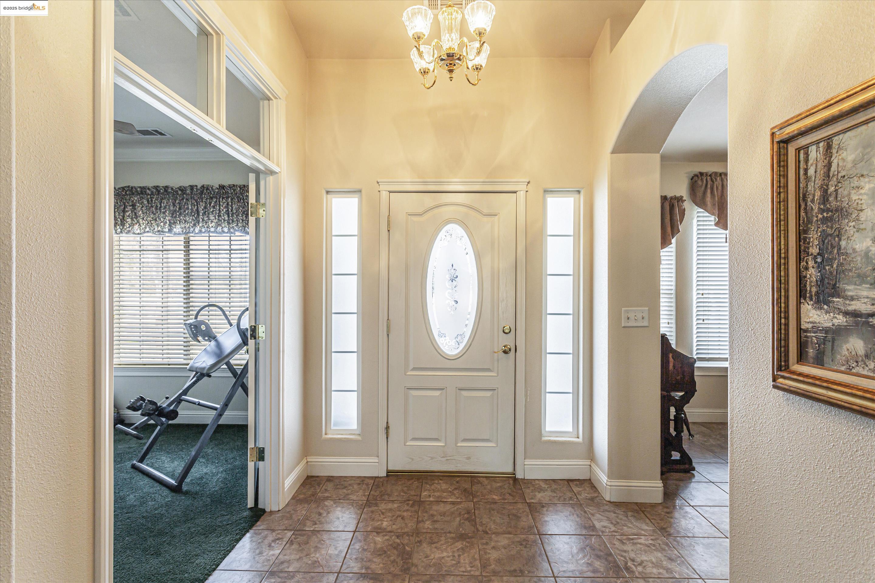 8585 Whispering Oaks Rd