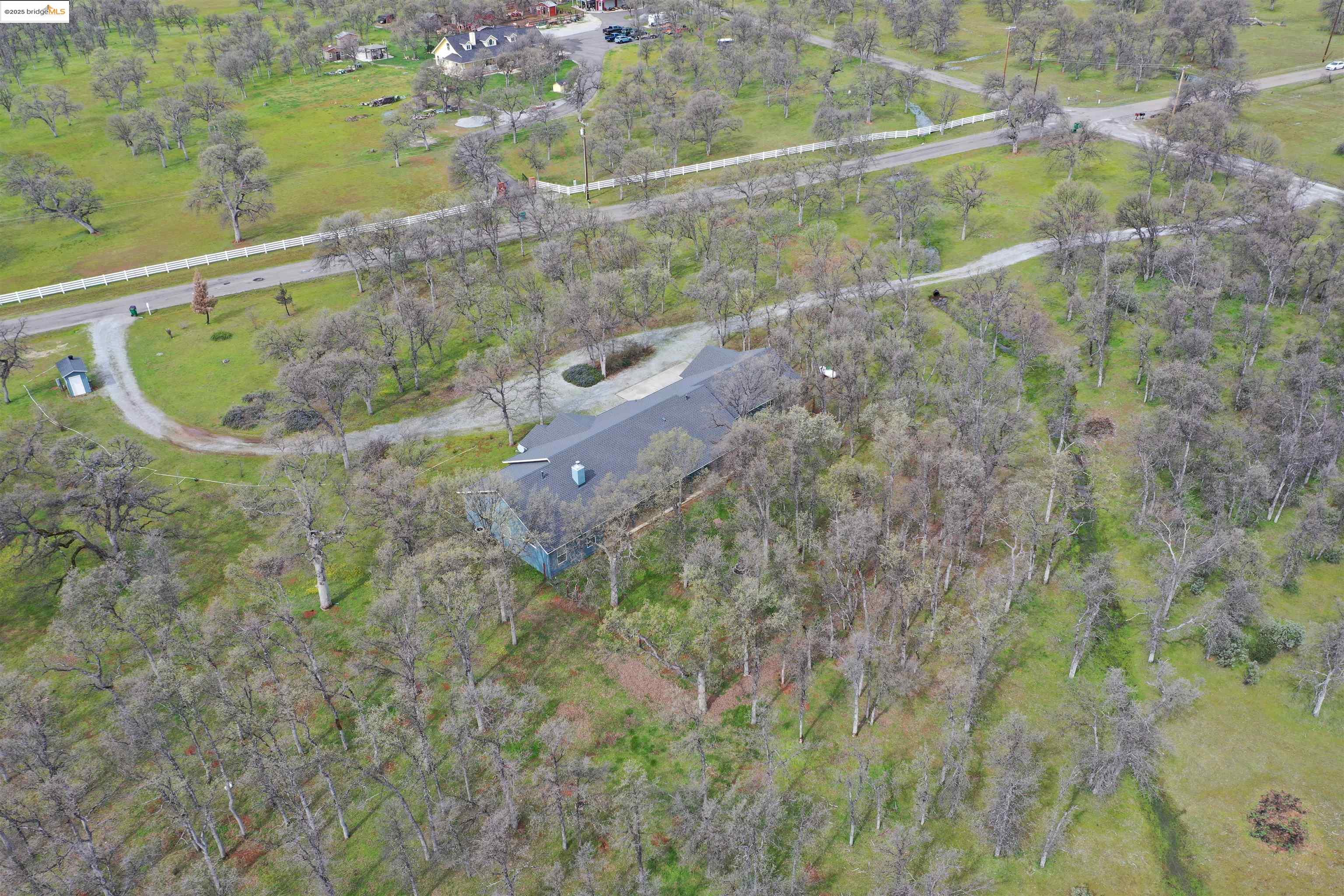 8585 Whispering Oaks Rd