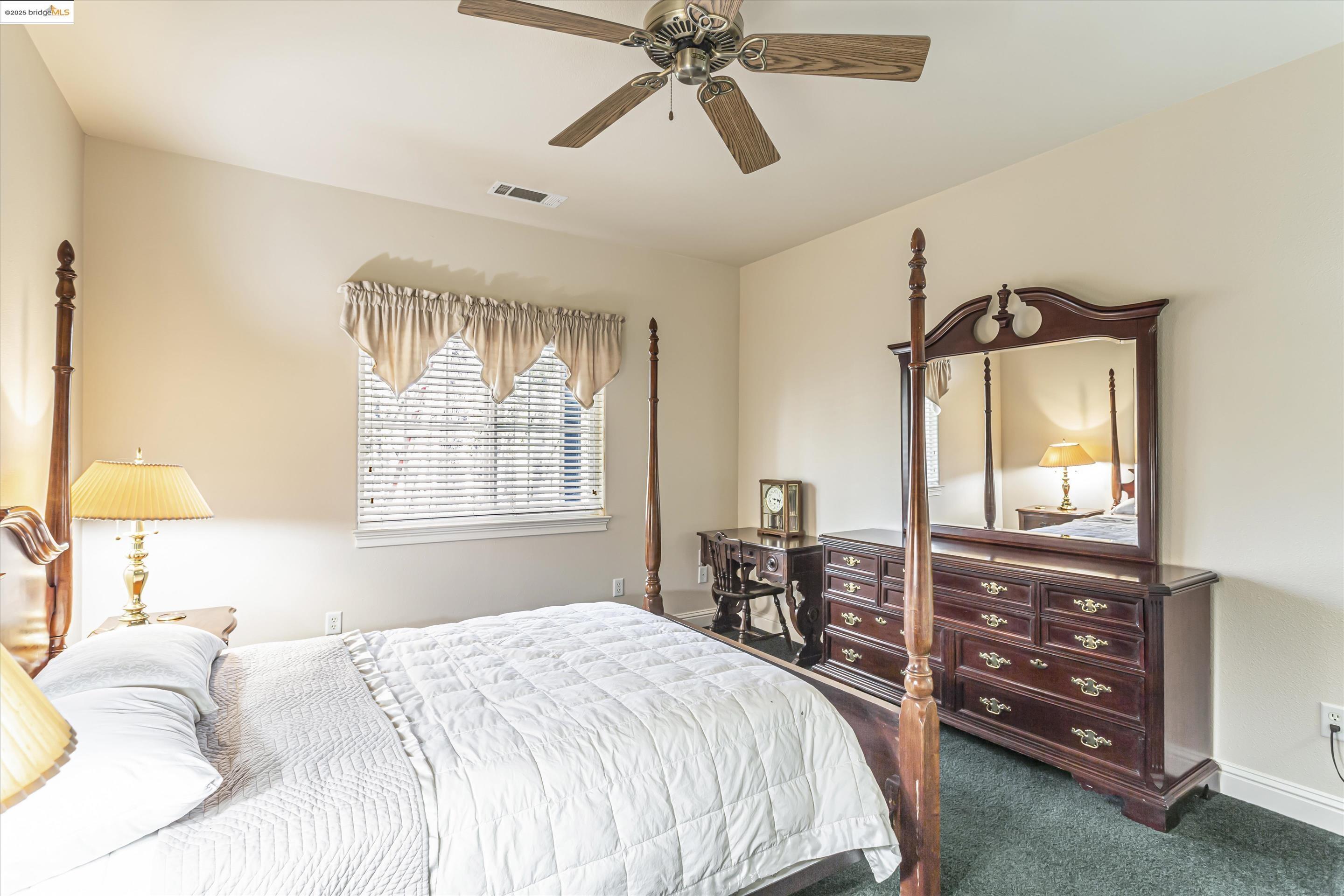 8585 Whispering Oaks Rd